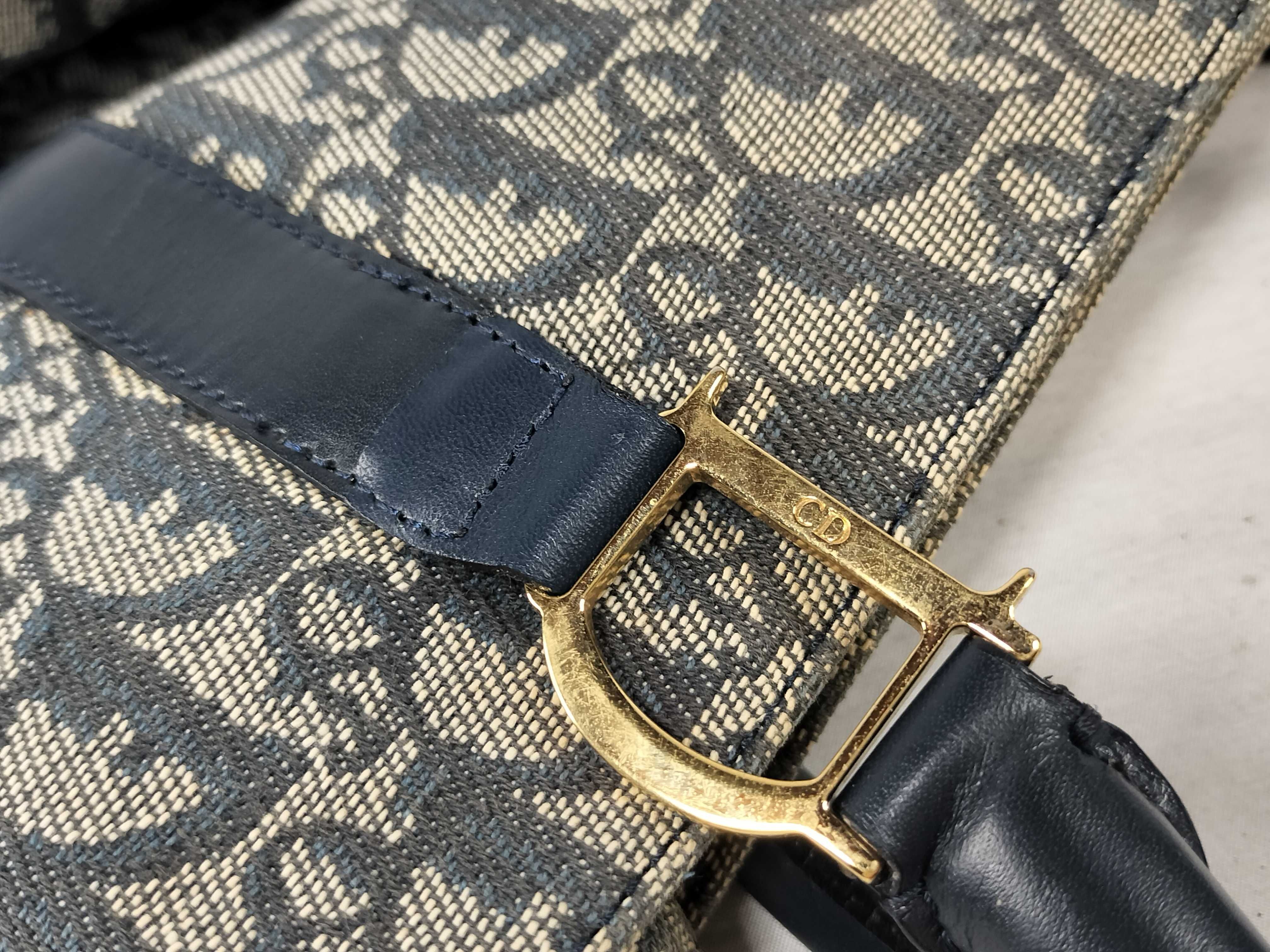 Trotter Shoulder Tote Bag, Canvas Leather Tote Bag — view 15