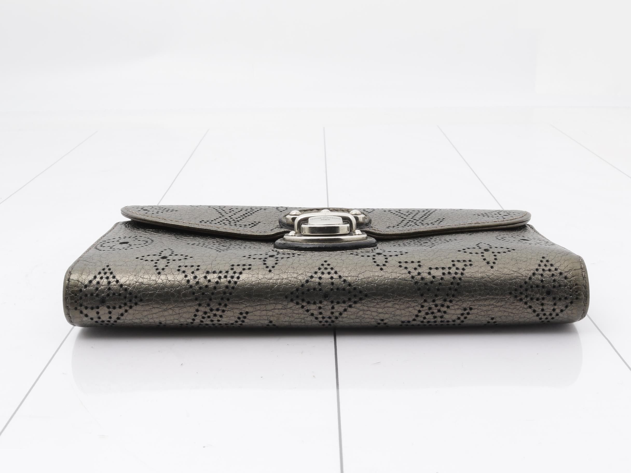 Mahina Portefeuille Amelia Bronze Bifold Long Wallet — view 3