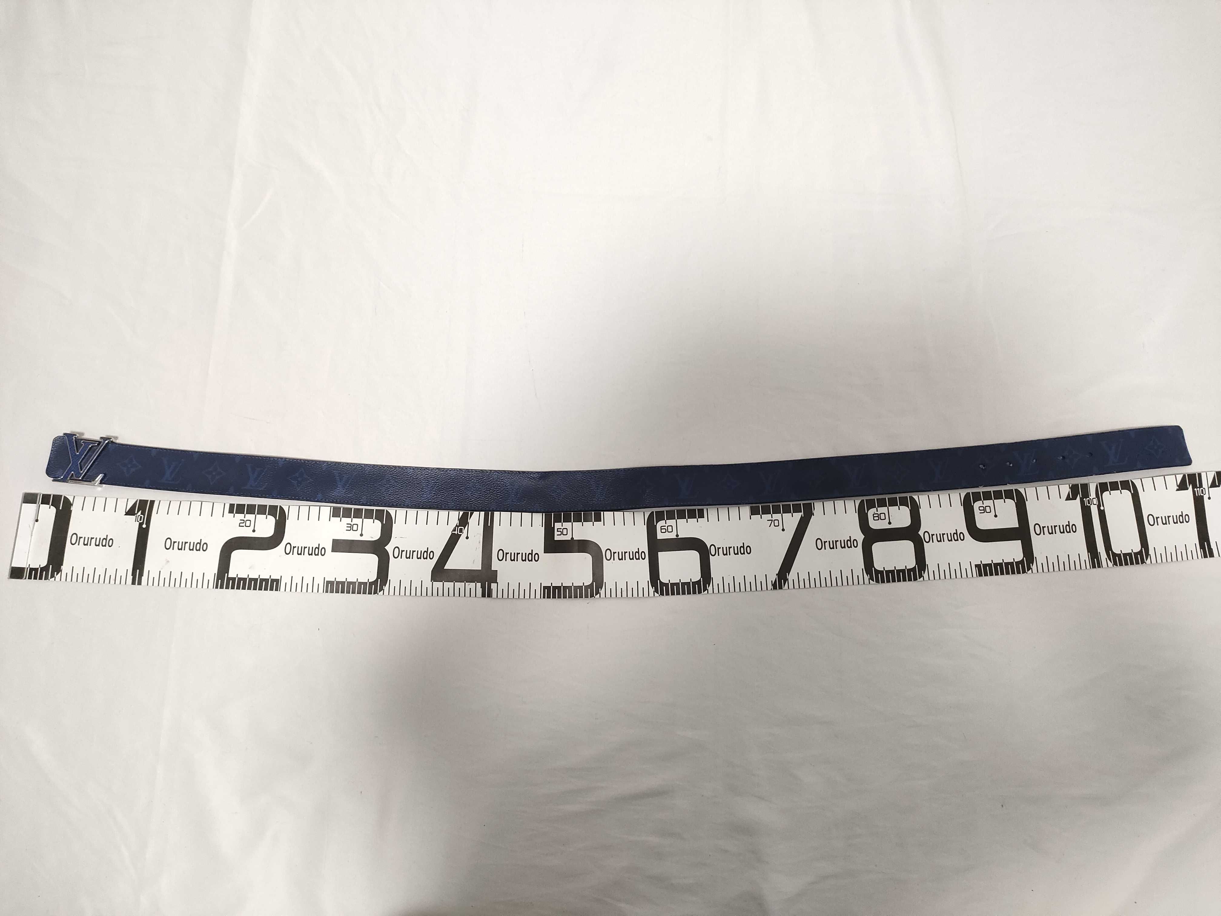 Taiga M0159 Belt with LV Initials, Size 90/36 — view 4