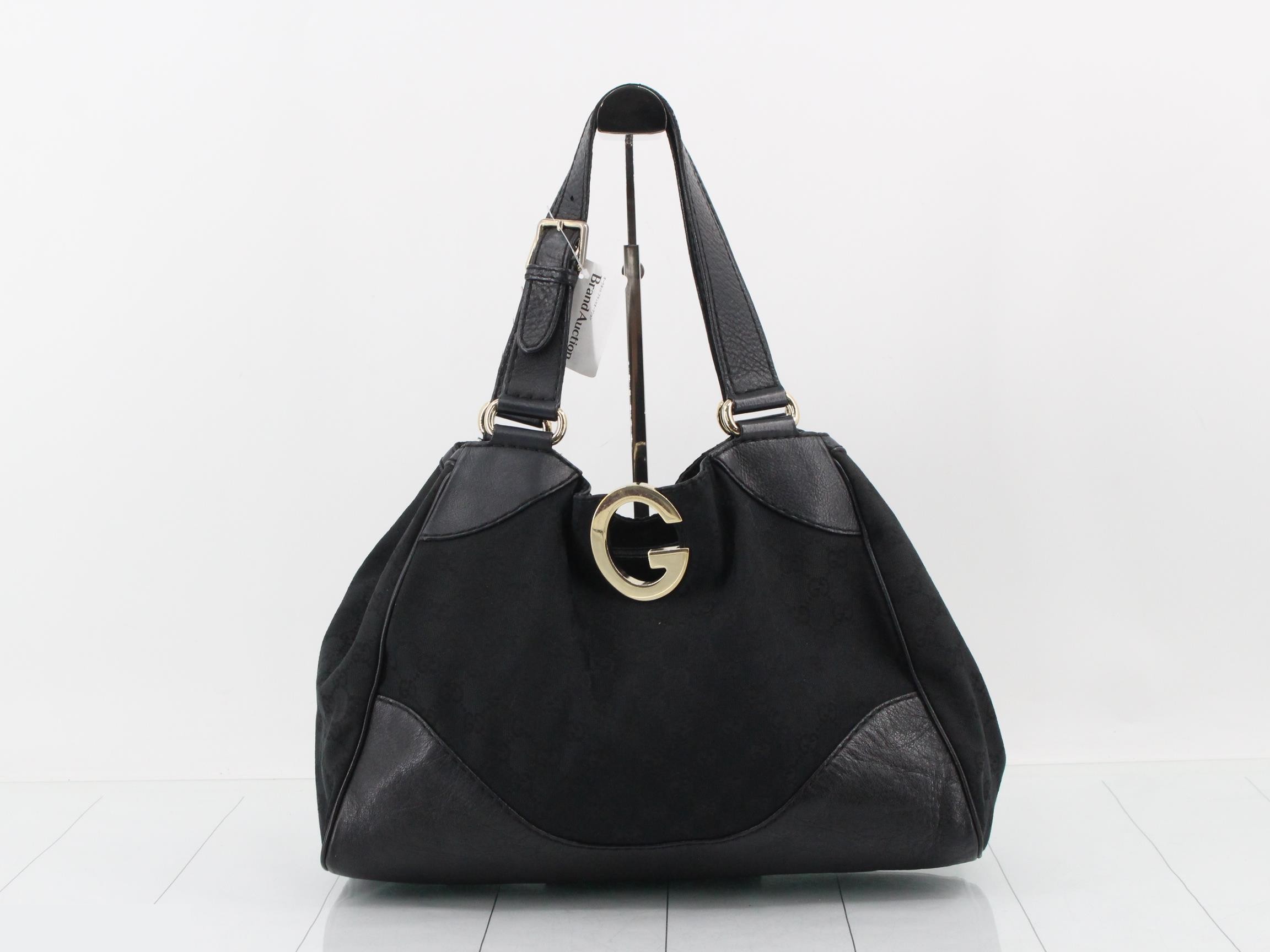 GG Canvas Charlotte Shoulder Bag