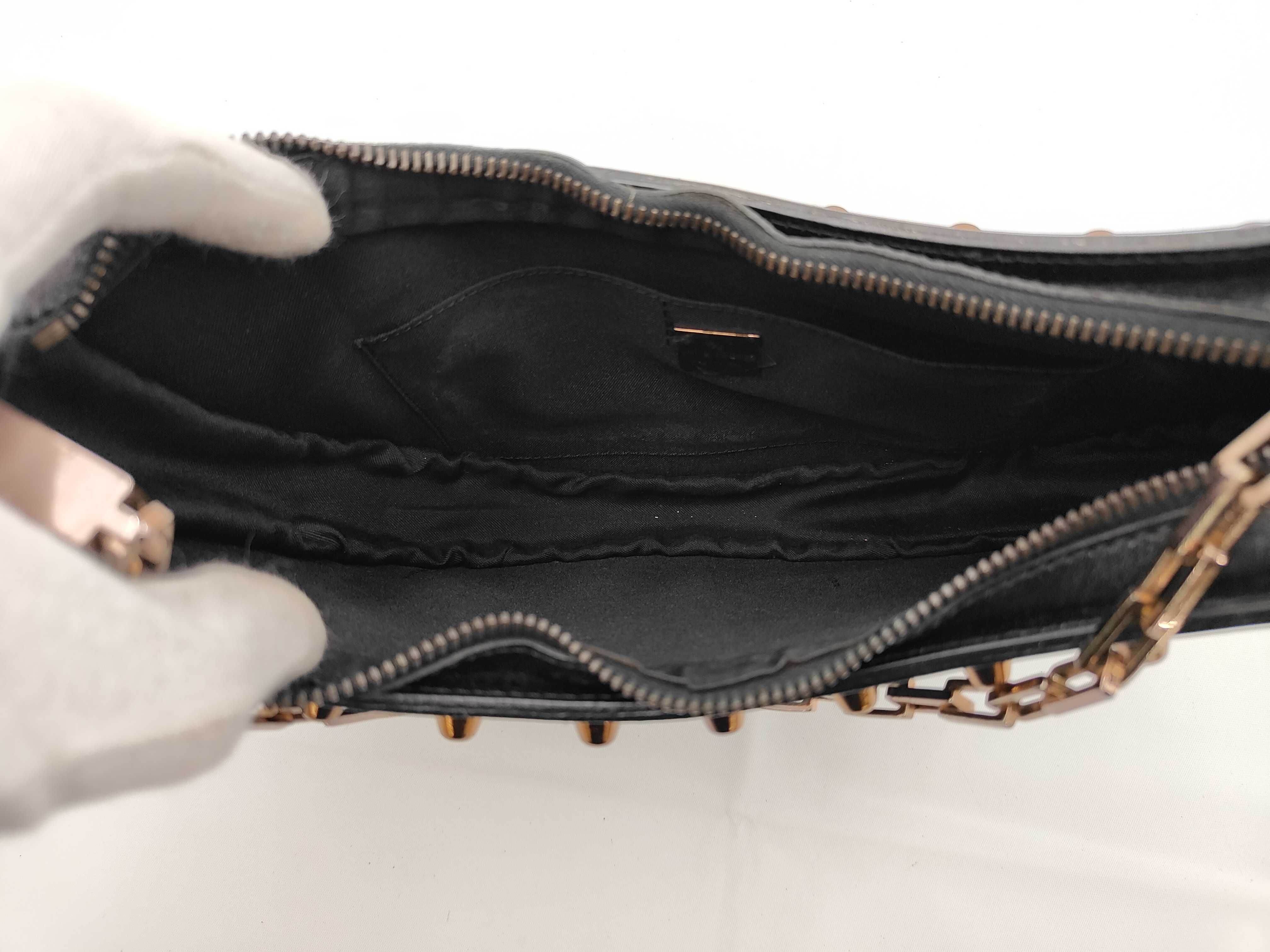 One Shoulder Bag — view 9