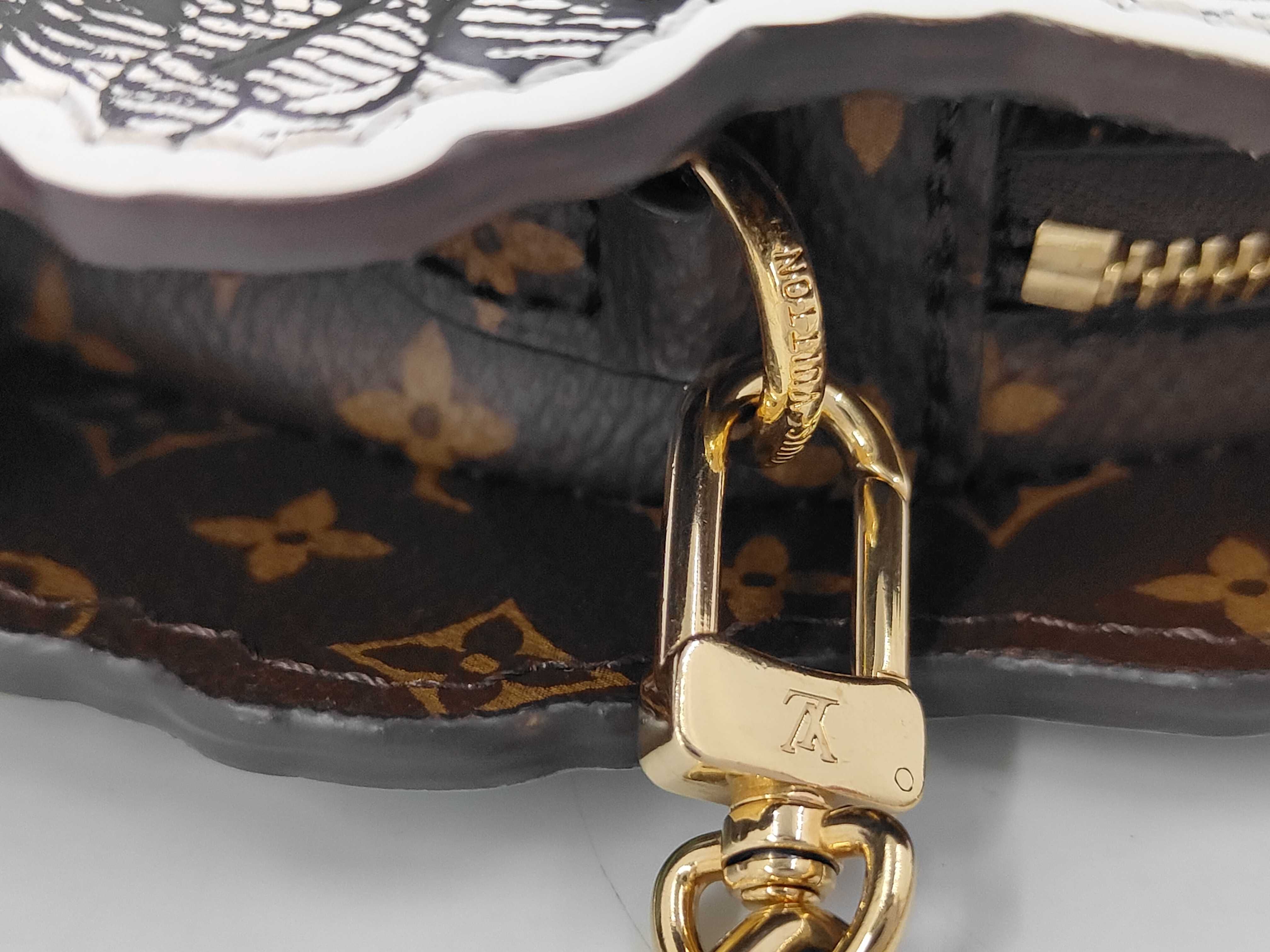 Chain Shoulder Bag — view 5