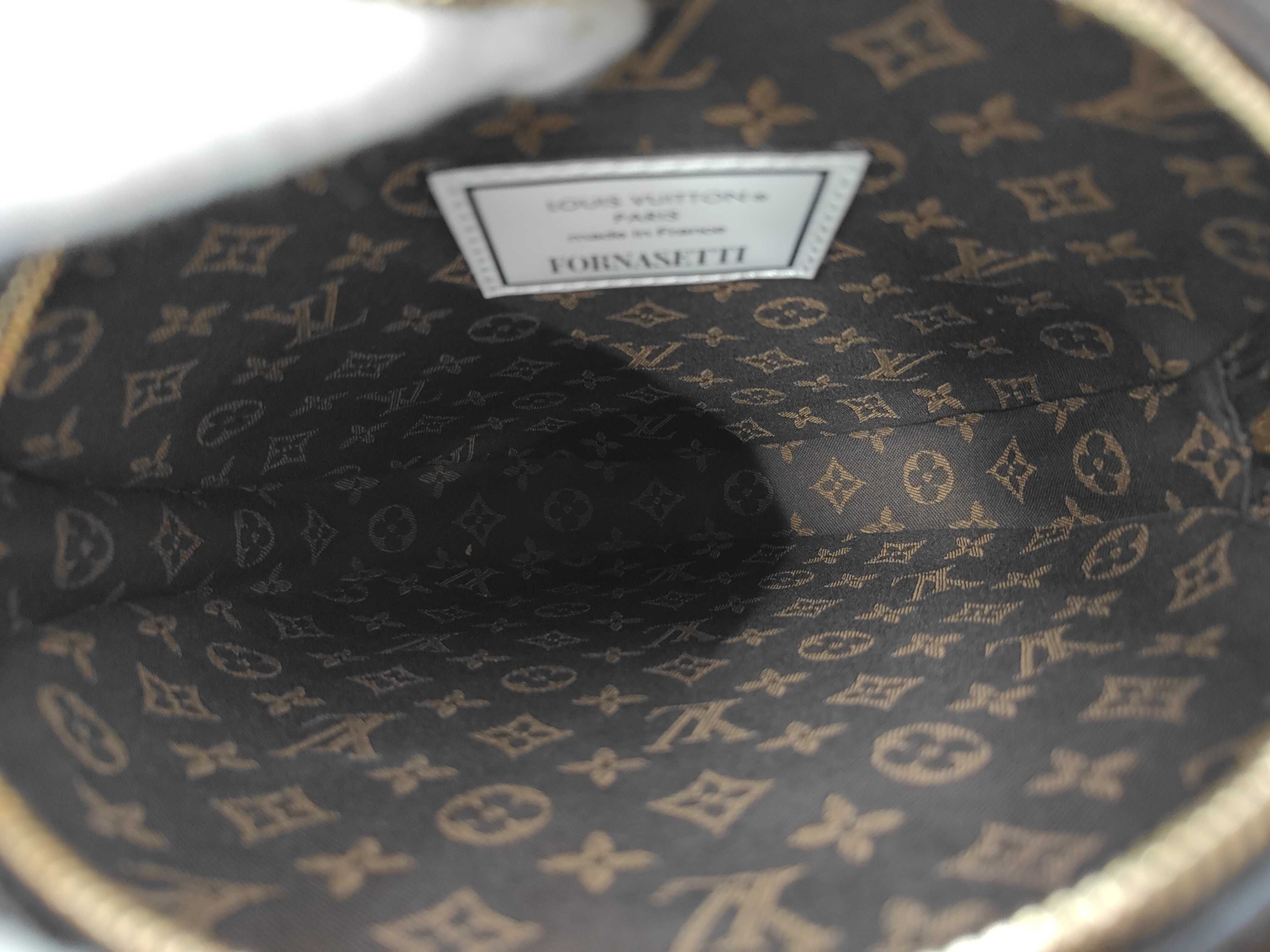 Chain Shoulder Bag — view 8