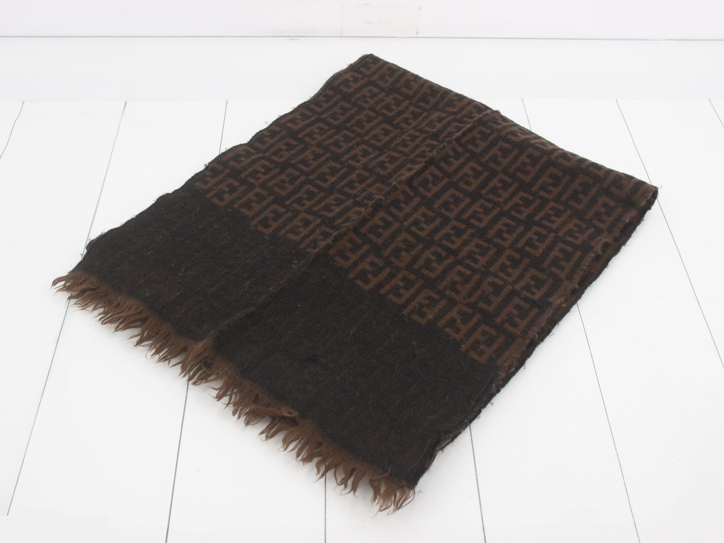 Zucca Scarf