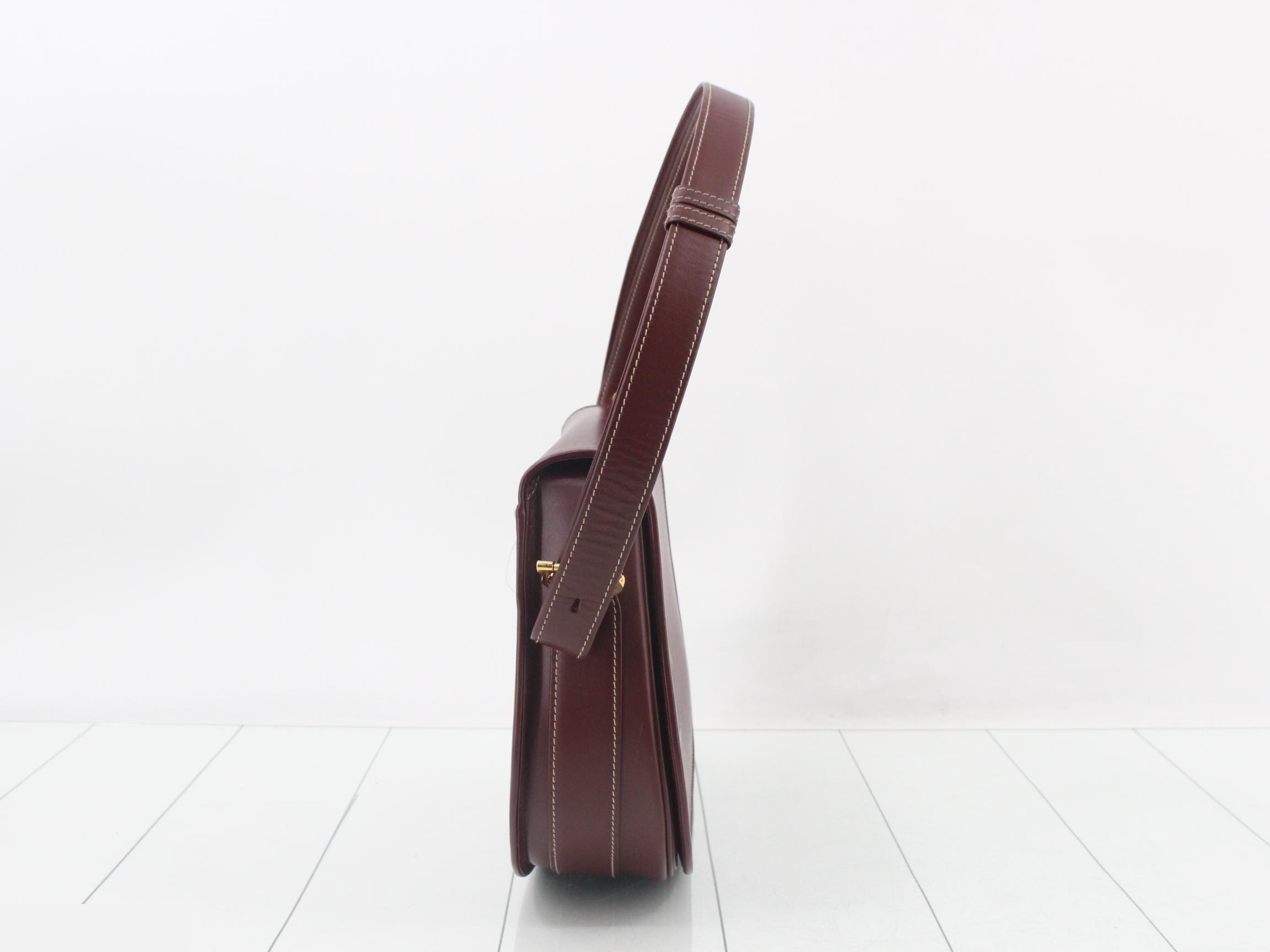 Must-have shoulder bag — view 4