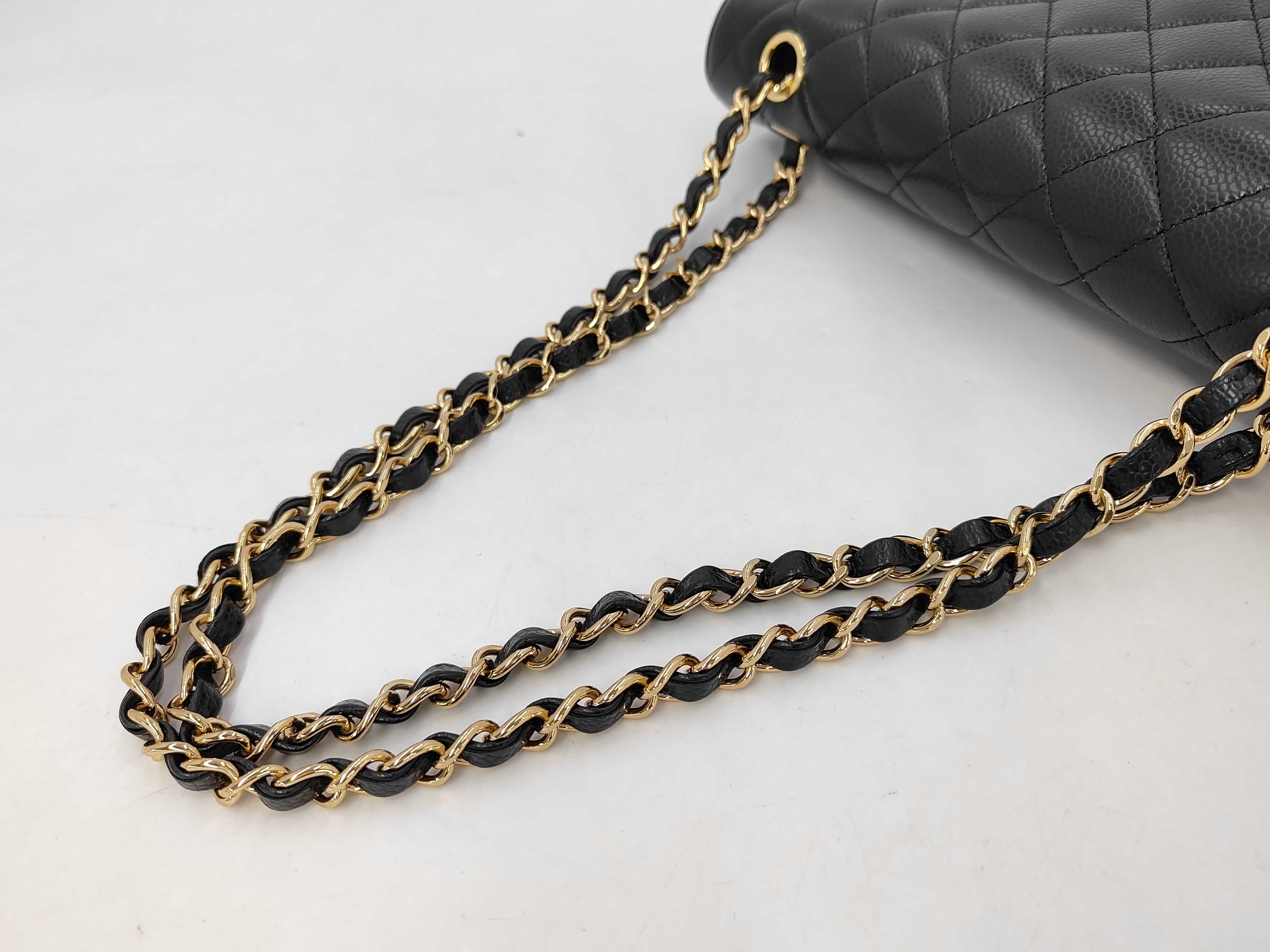 CF Medium Chain Bag Black Gold Buckle Shoulder Bag — view 3