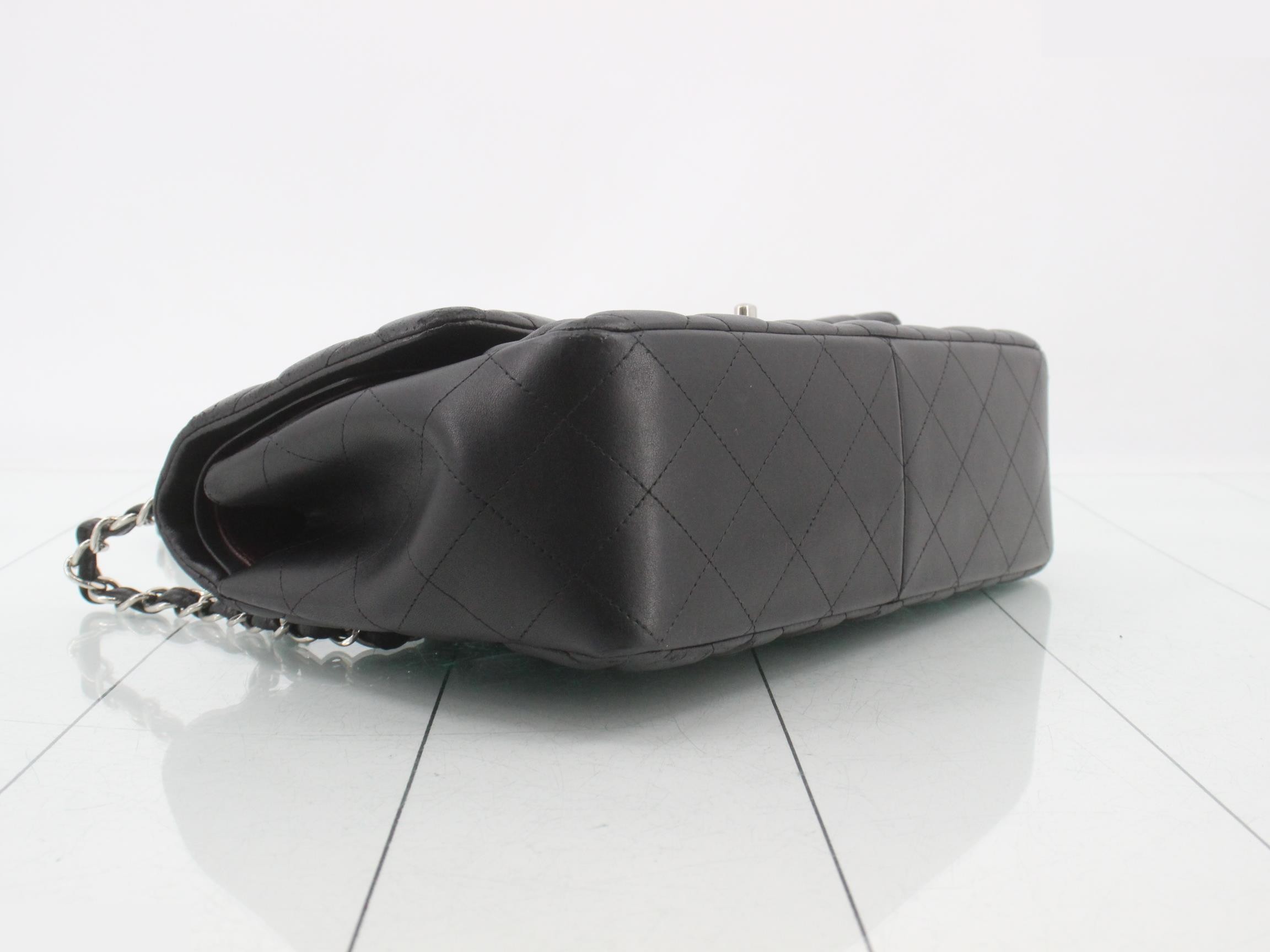Large Matelassé 30 Lambskin Double Flap Serial Number 16 Series 16867486 — view 5