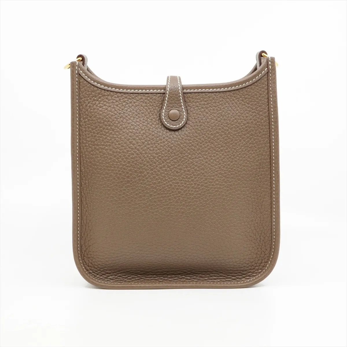 Evelyne 1 TPM Taurillon Clemence Shoulder Bag, Etoupe, Gold Hardware, Z: 2021, Dust bag included. — view 2