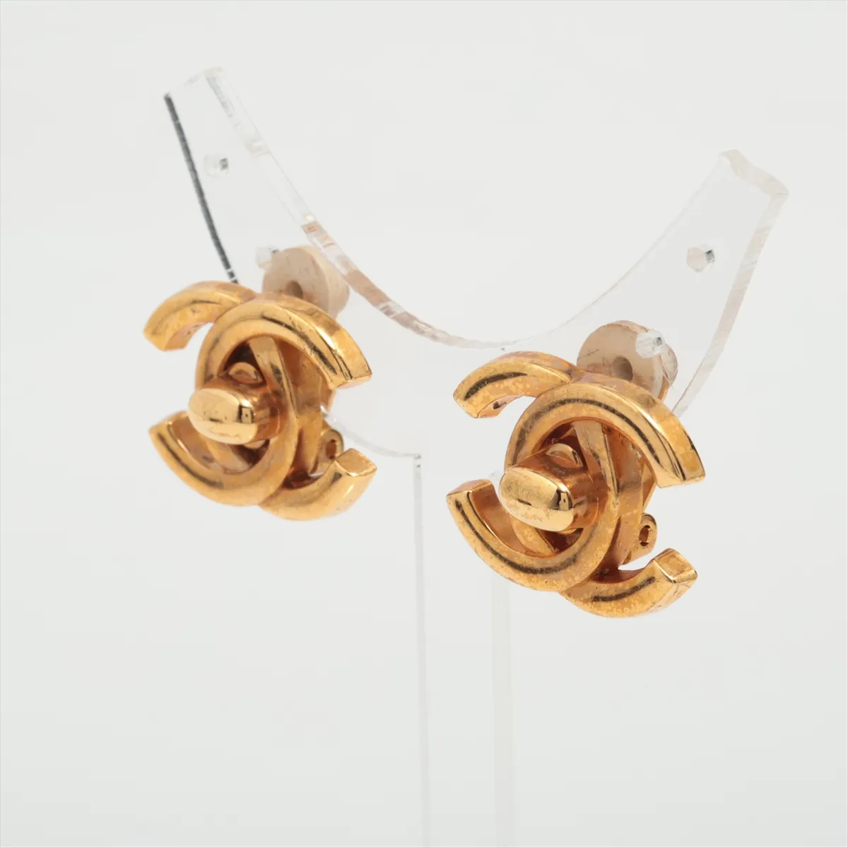 Cocomark Turnlock 96P Earrings (for both ears) GP Gold — view 3