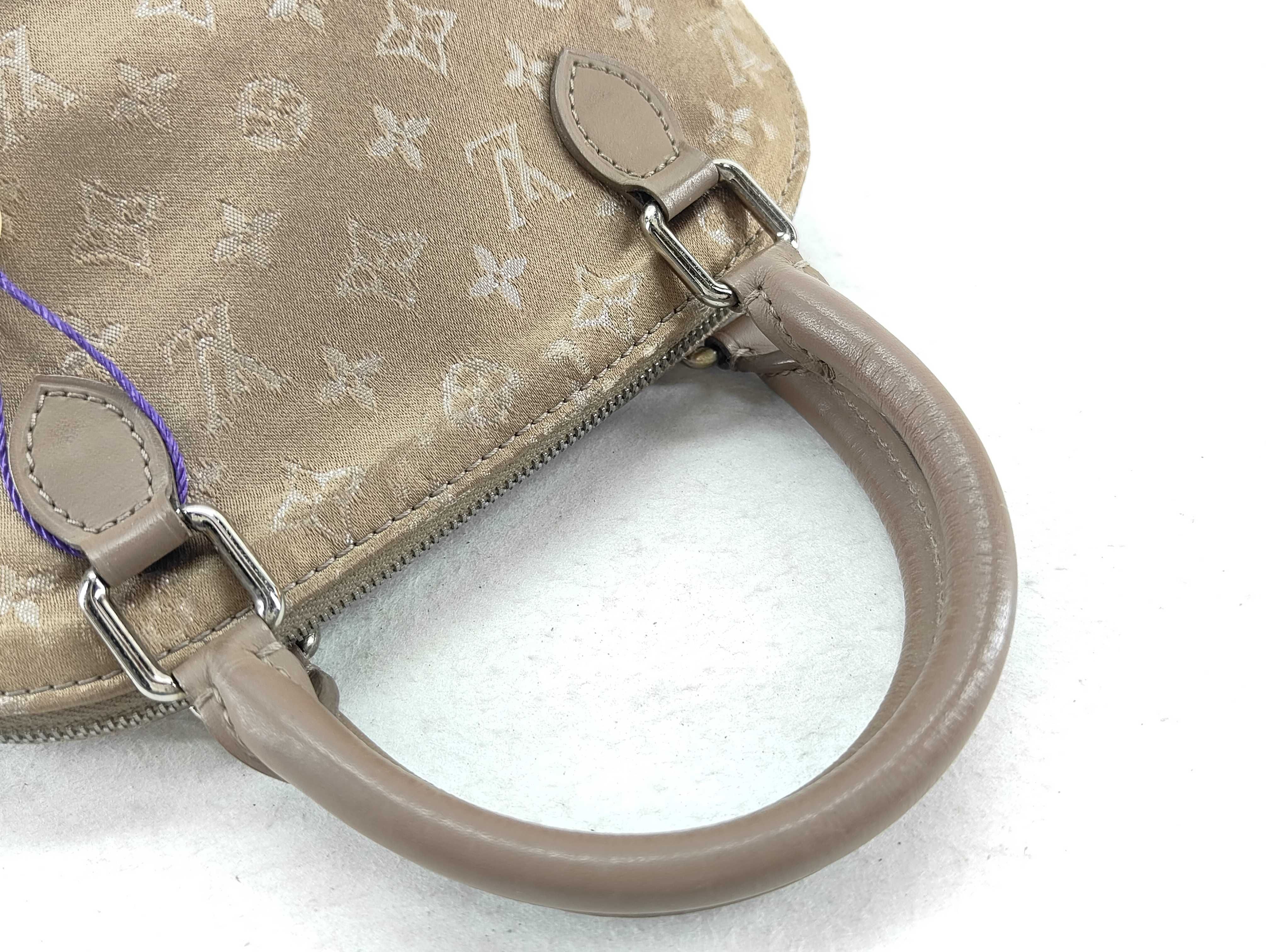 MIU handbag — view 4