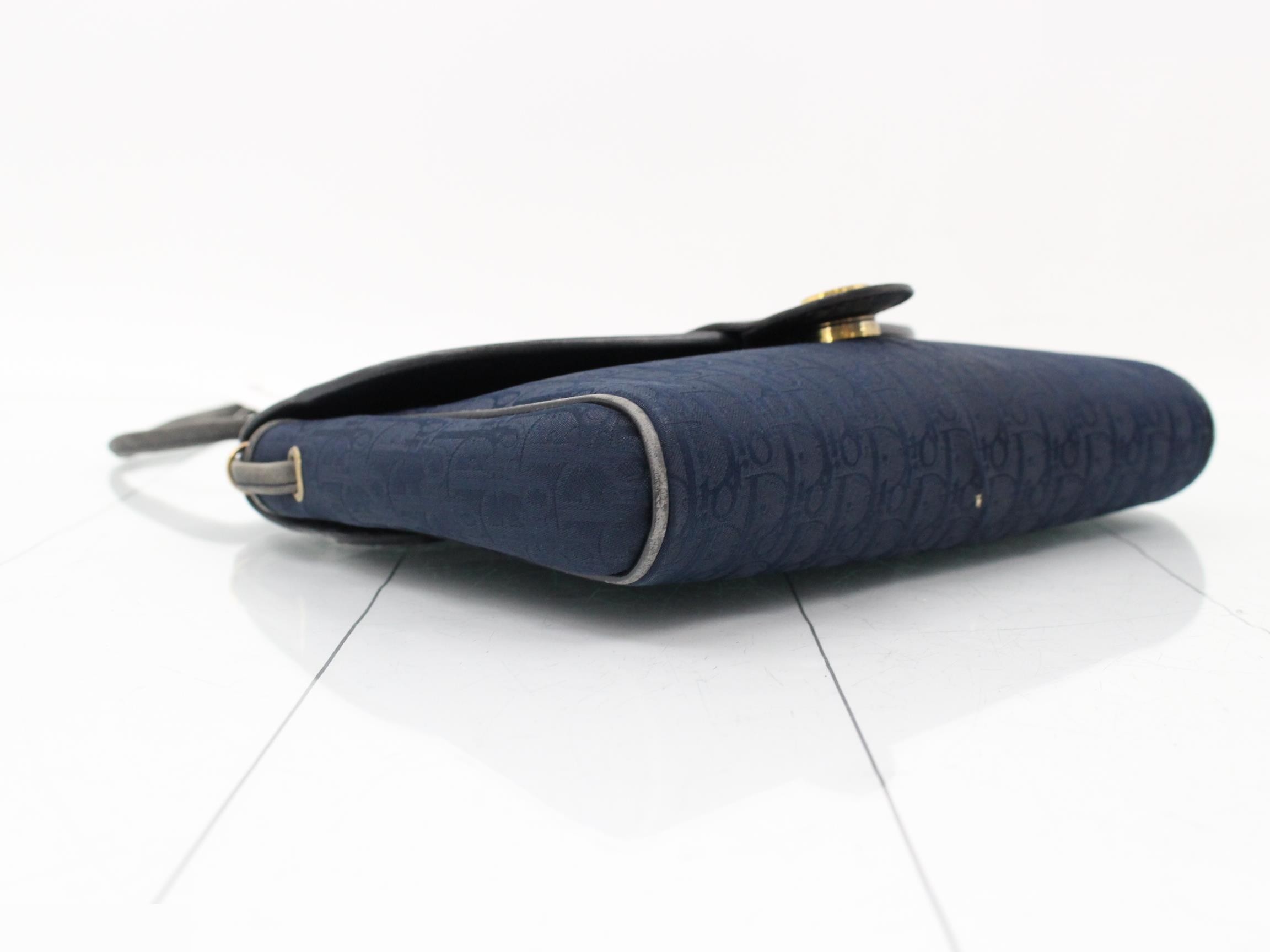 shoulder bag — view 5