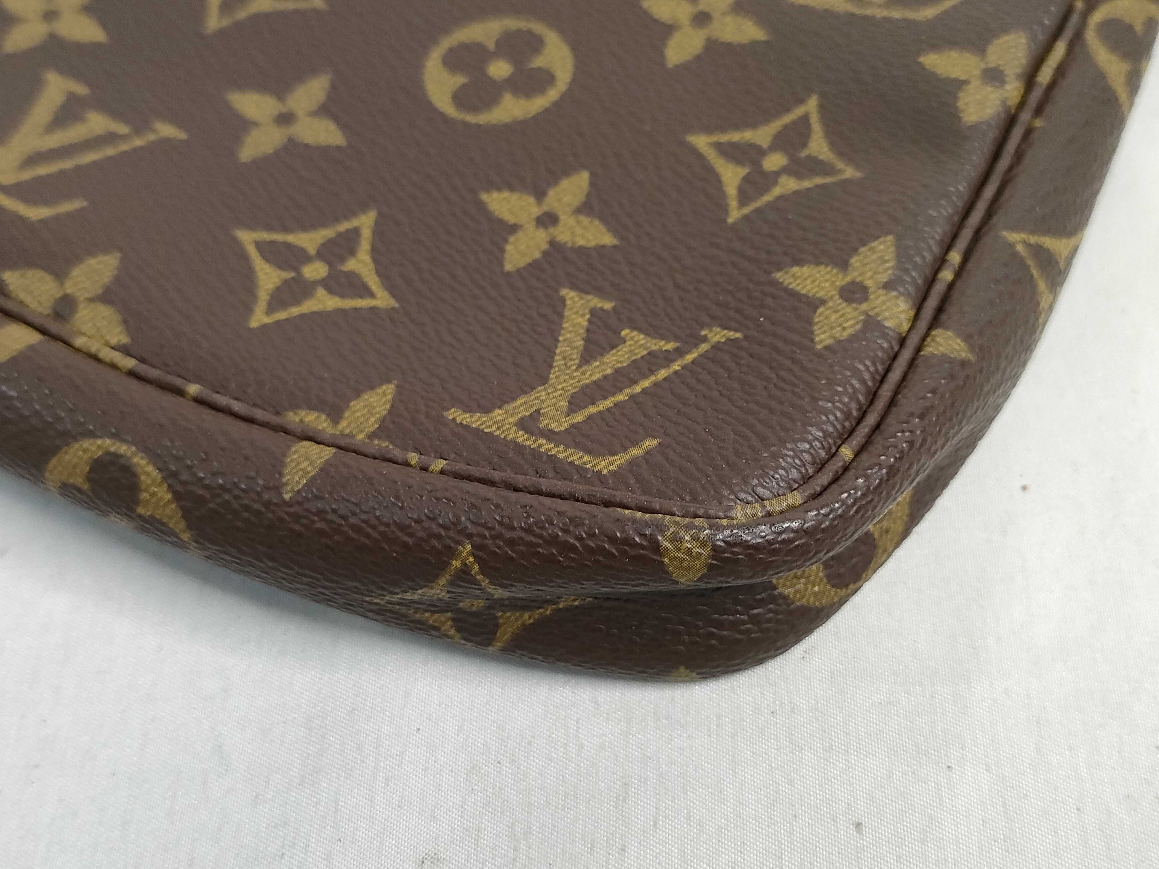 Monogram Louis Vuitton Monogram Accessoires Handbag — view 6