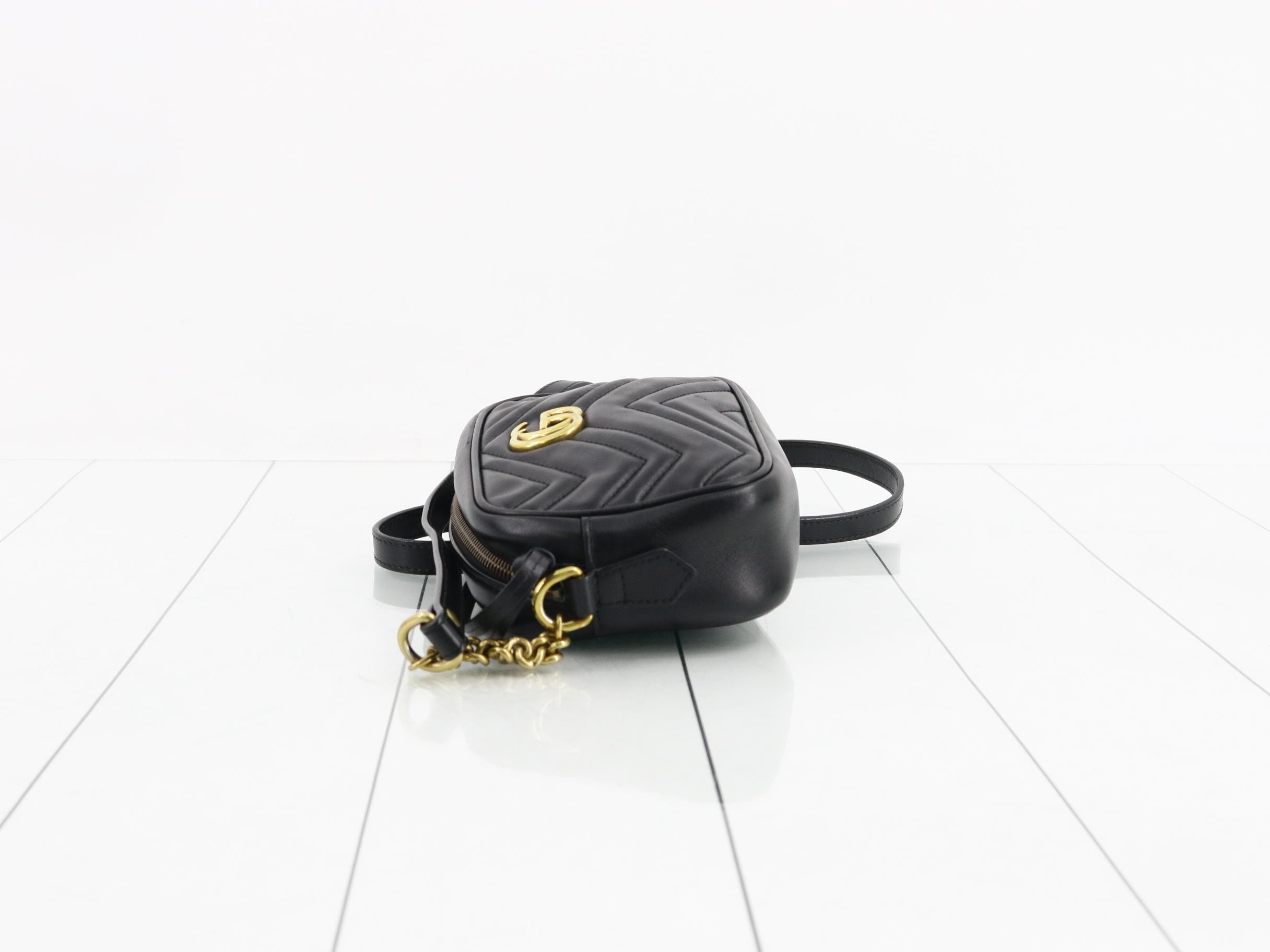 GG Marmont Leather Shoulder Bag — view 4