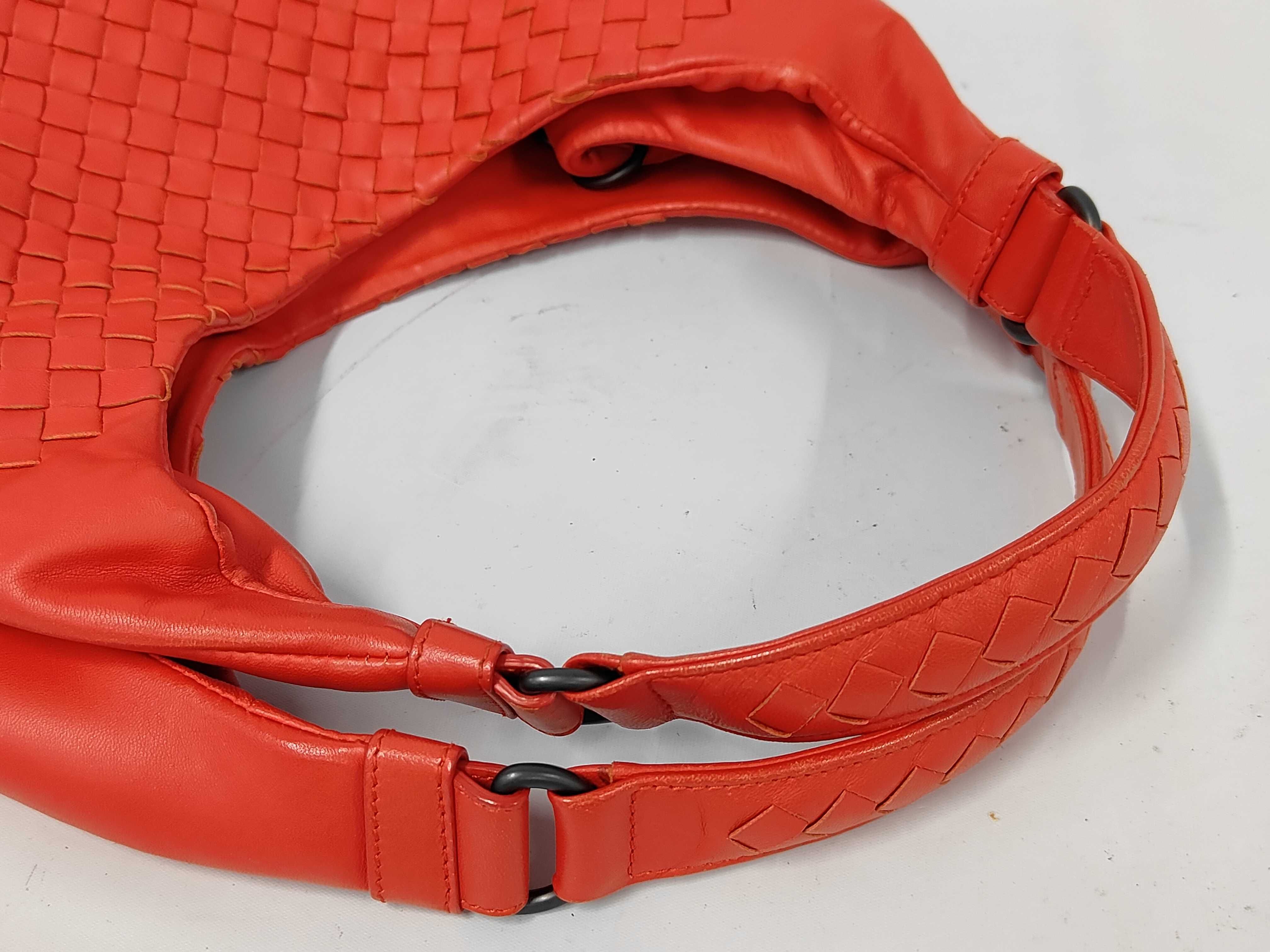 Intrecciato Hobo Red Handbag — view 3