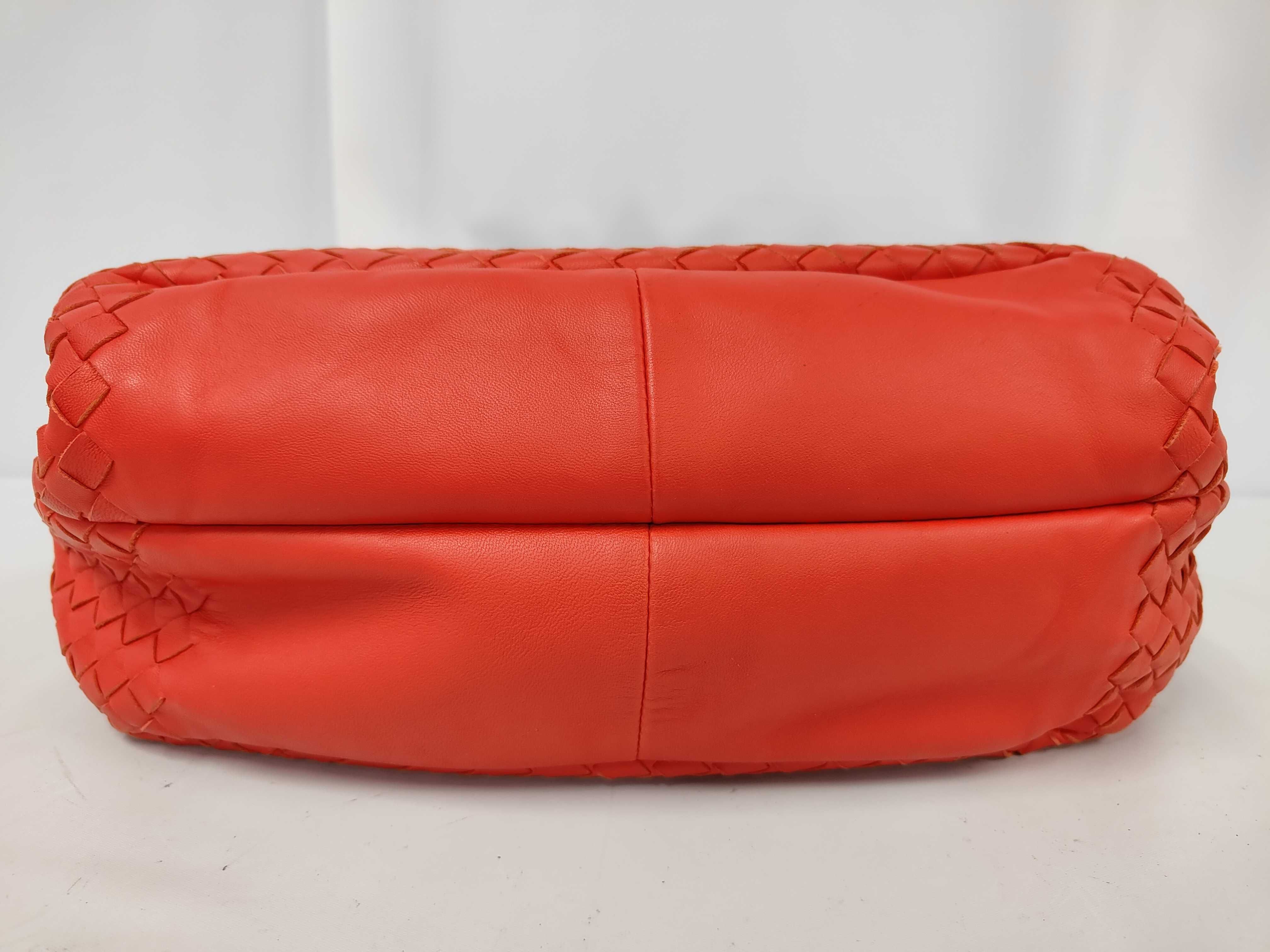 Intrecciato Hobo Red Handbag — view 7