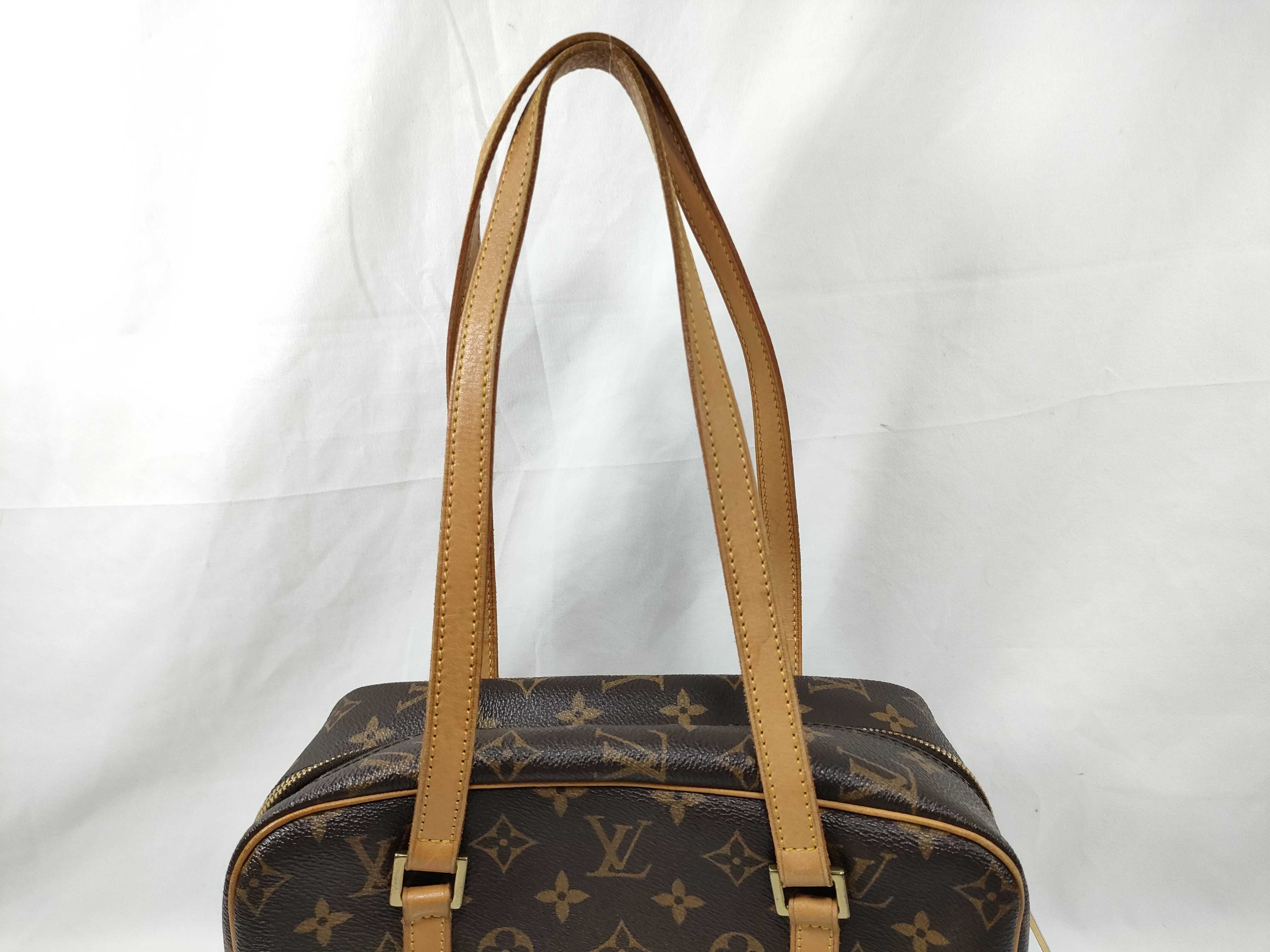 Monogram Louis Vuitton Monogram Cite MM Shoulder Bag — view 3