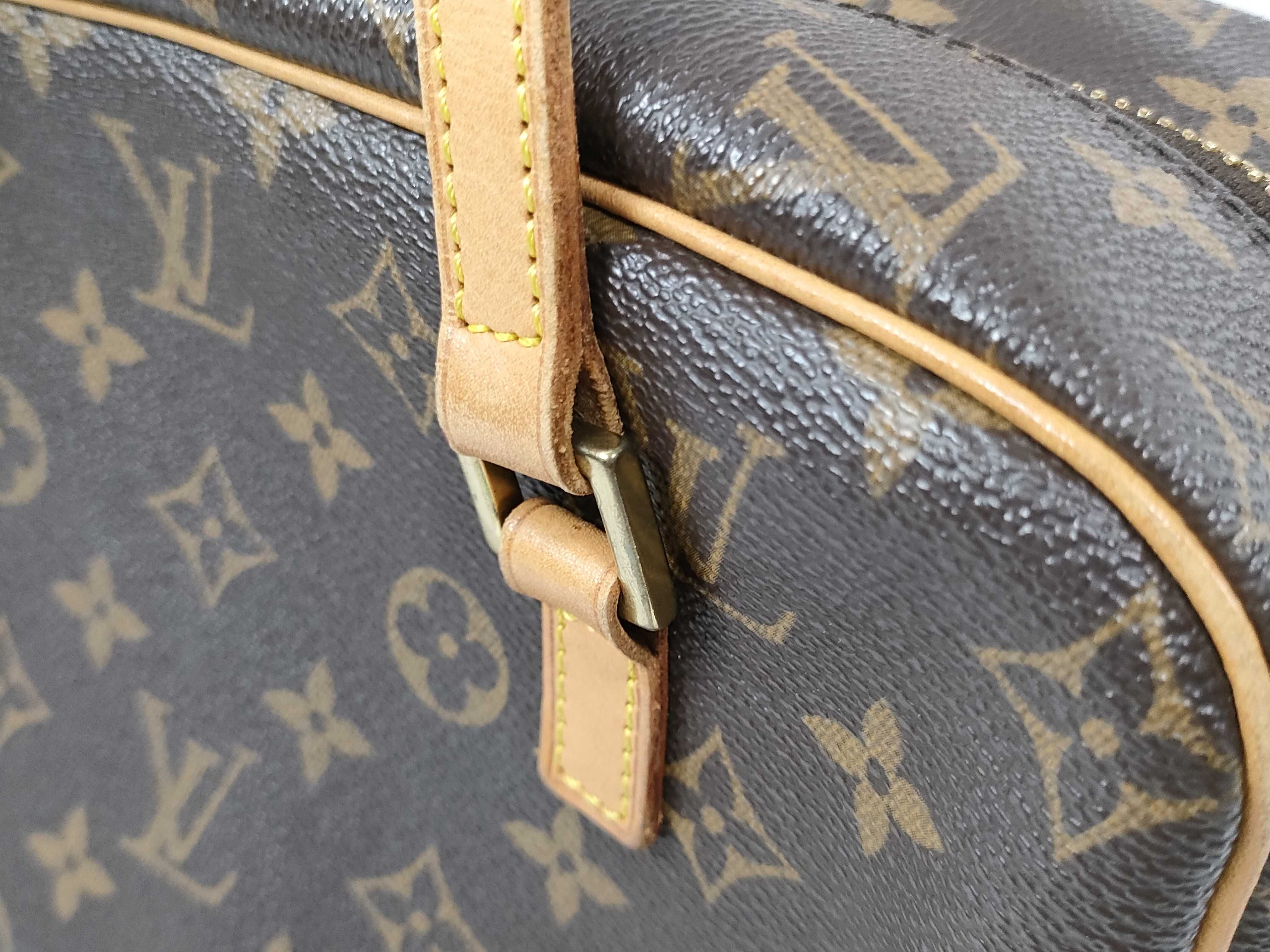 Monogram Louis Vuitton Monogram Cite MM Shoulder Bag — view 4
