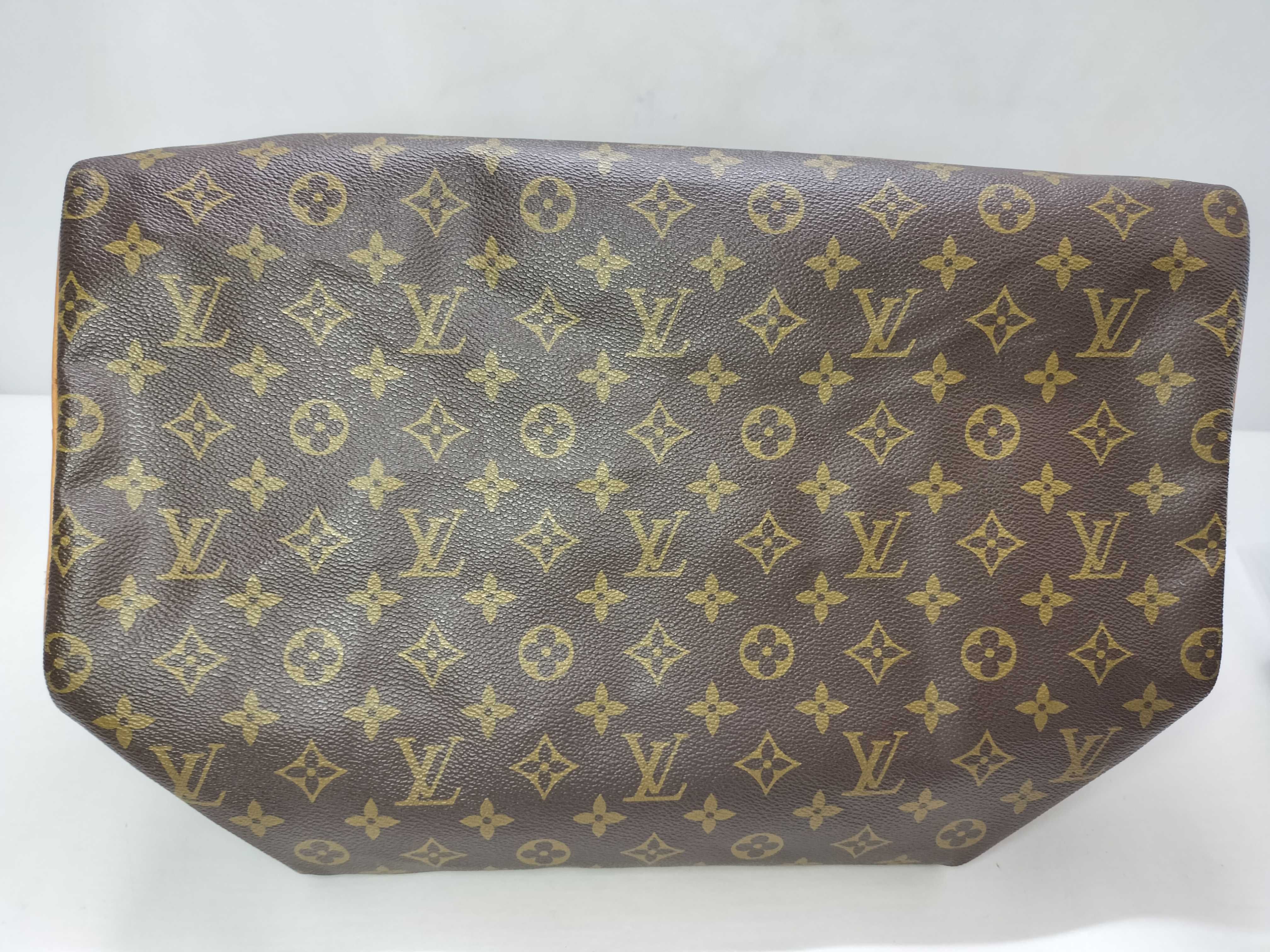Monogram Louis Vuitton Speedy 40 Handbag — view 15