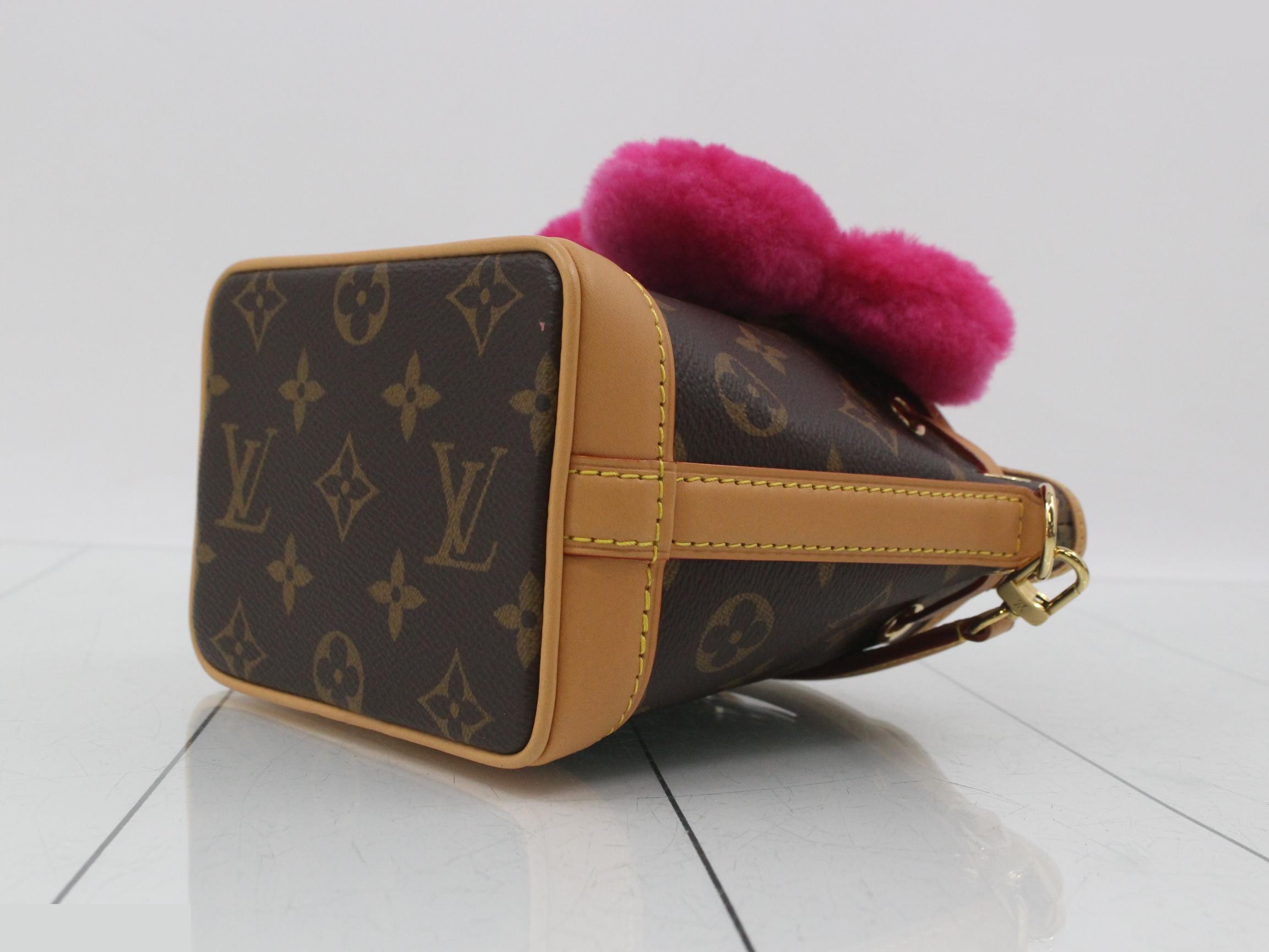 Monogram Noé Wear Vivienne 2-Way Handbag — view 6