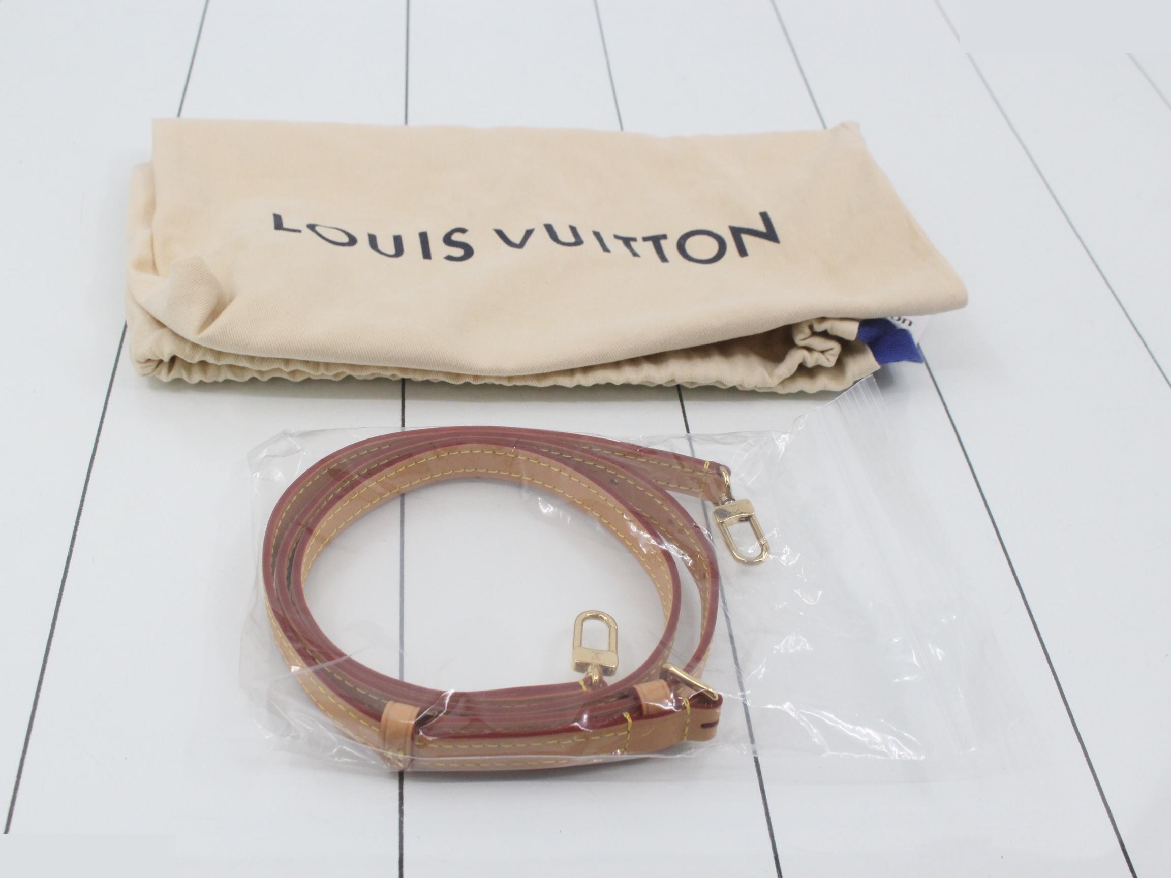 Monogram Noé Wear Vivienne 2-Way Handbag — view 7