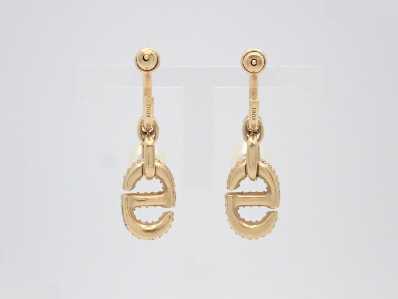 Gold earrings — view 2