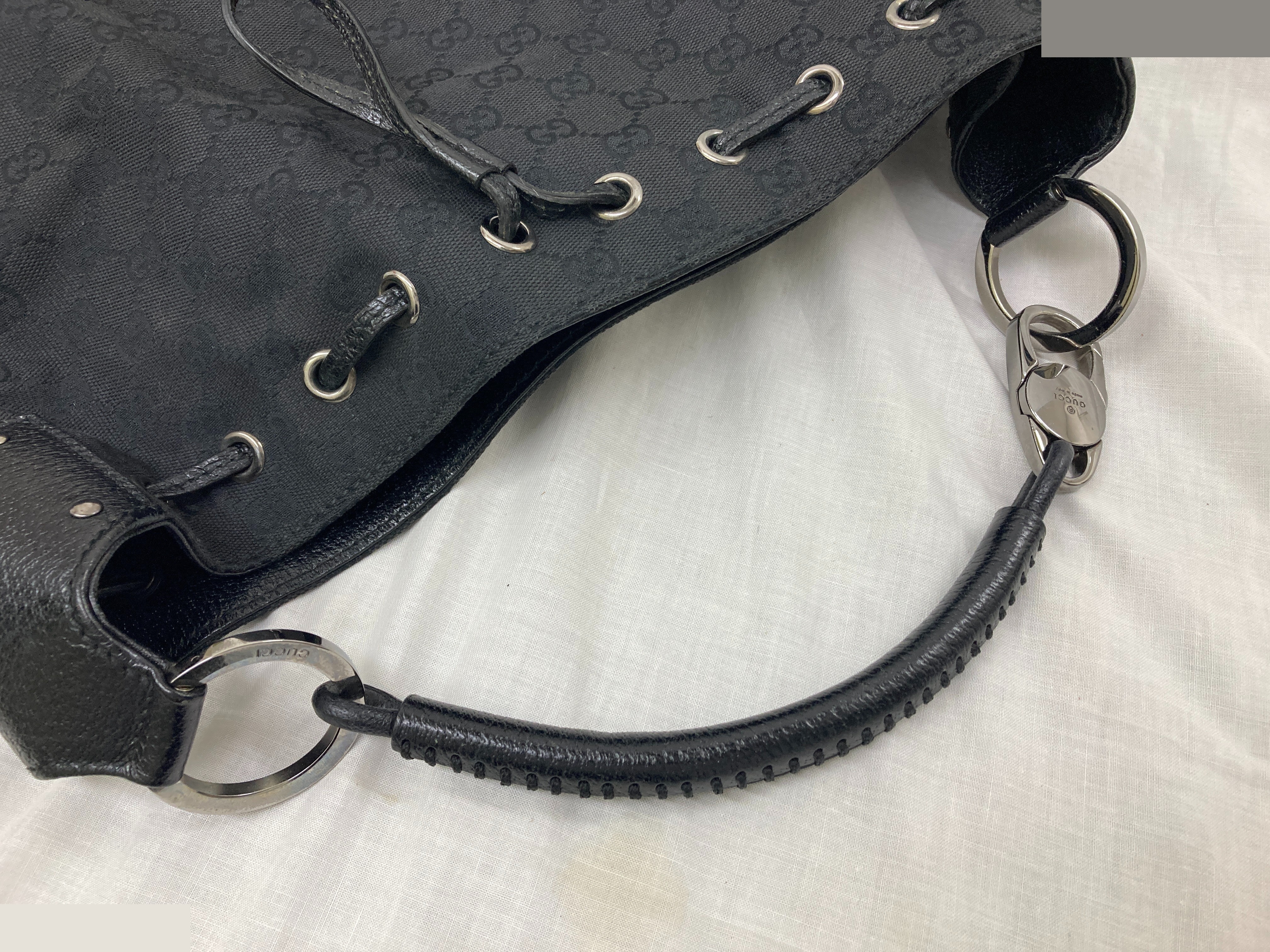 handbag — view 3