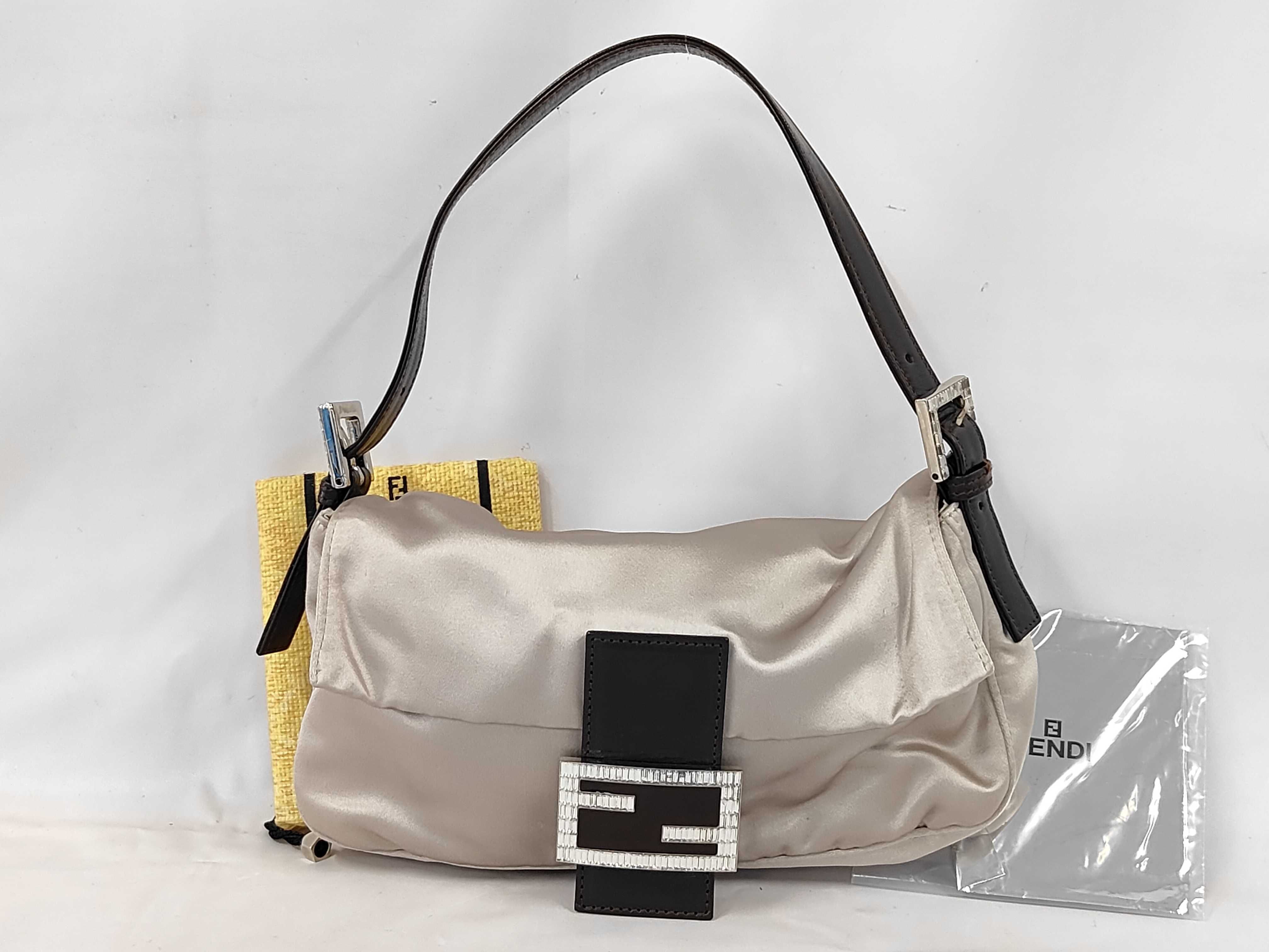 Mamma Bucket Handbag