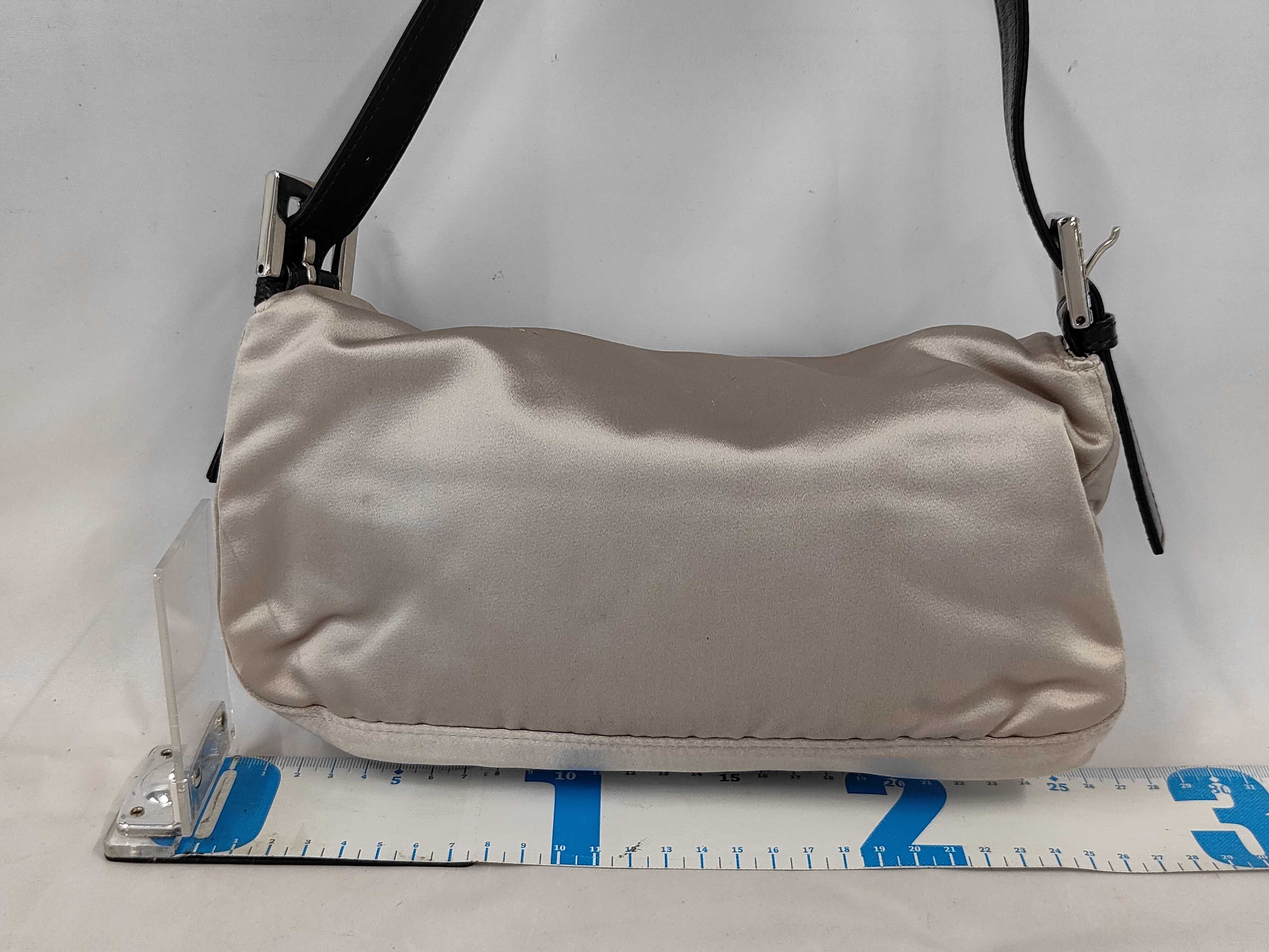 Mamma Bucket Handbag — view 2