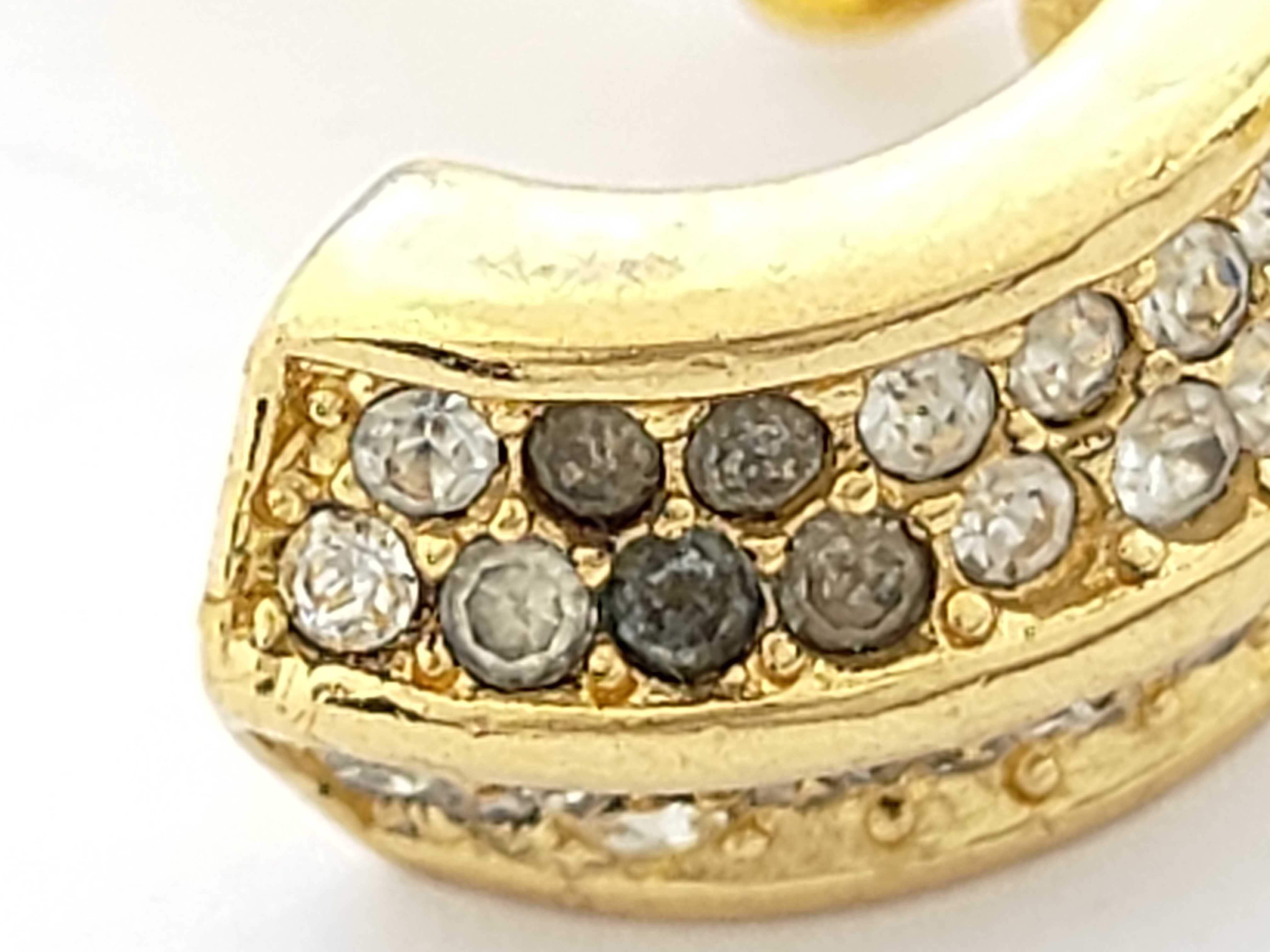 Earrings — view 8