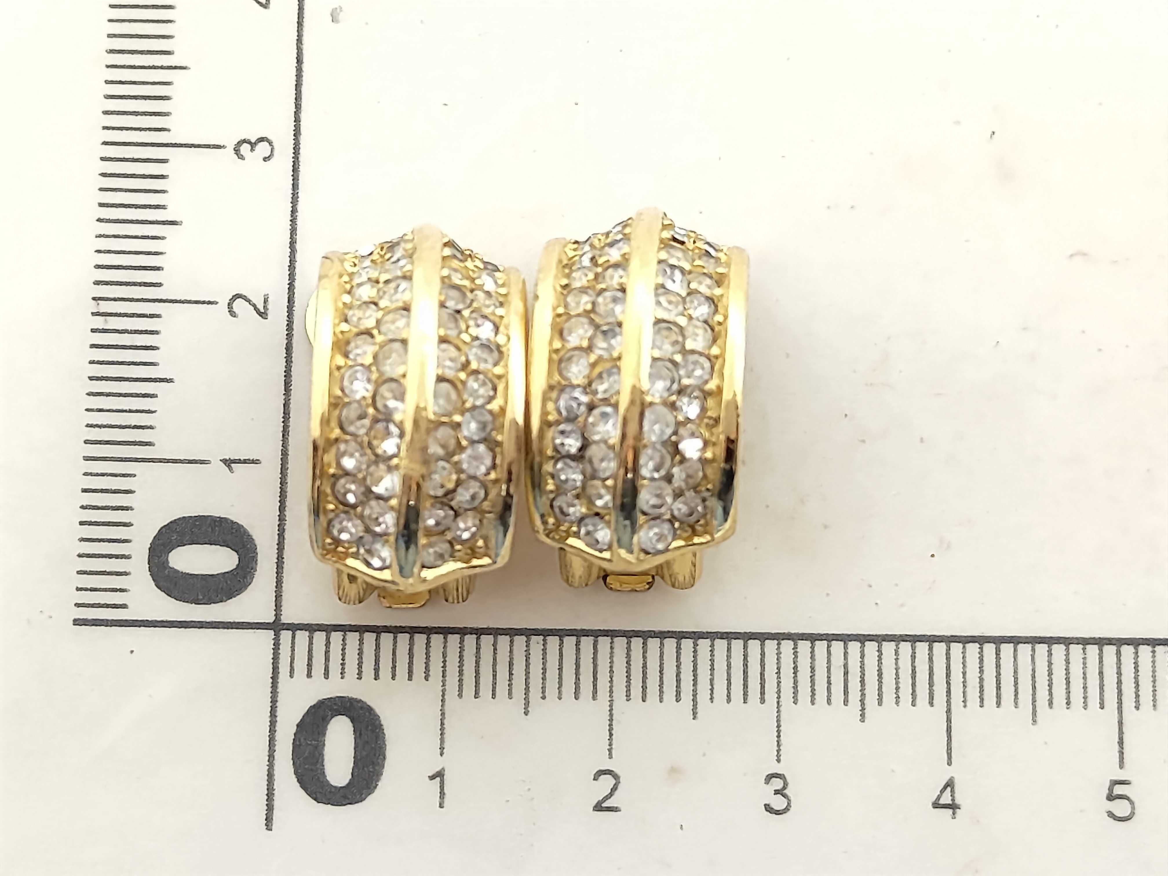 Earrings — view 10