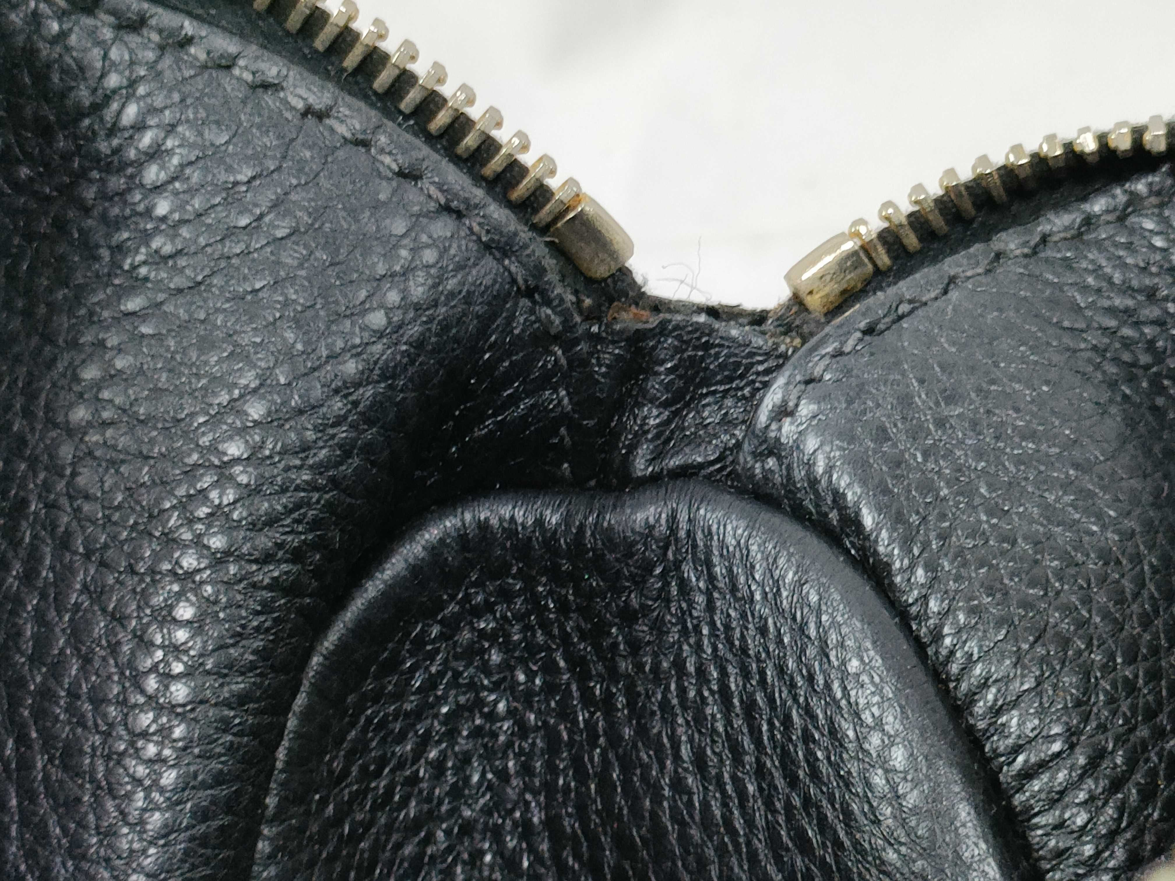 Leather 2-Way Handbag Black Handbag — view 14