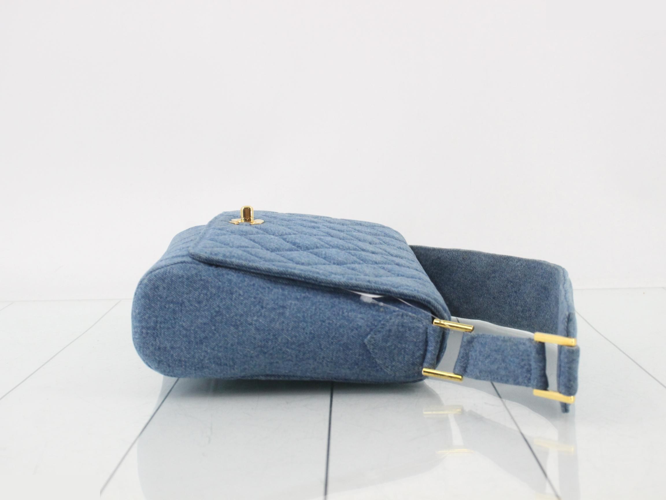 denim matelassé shoulder bag — view 3