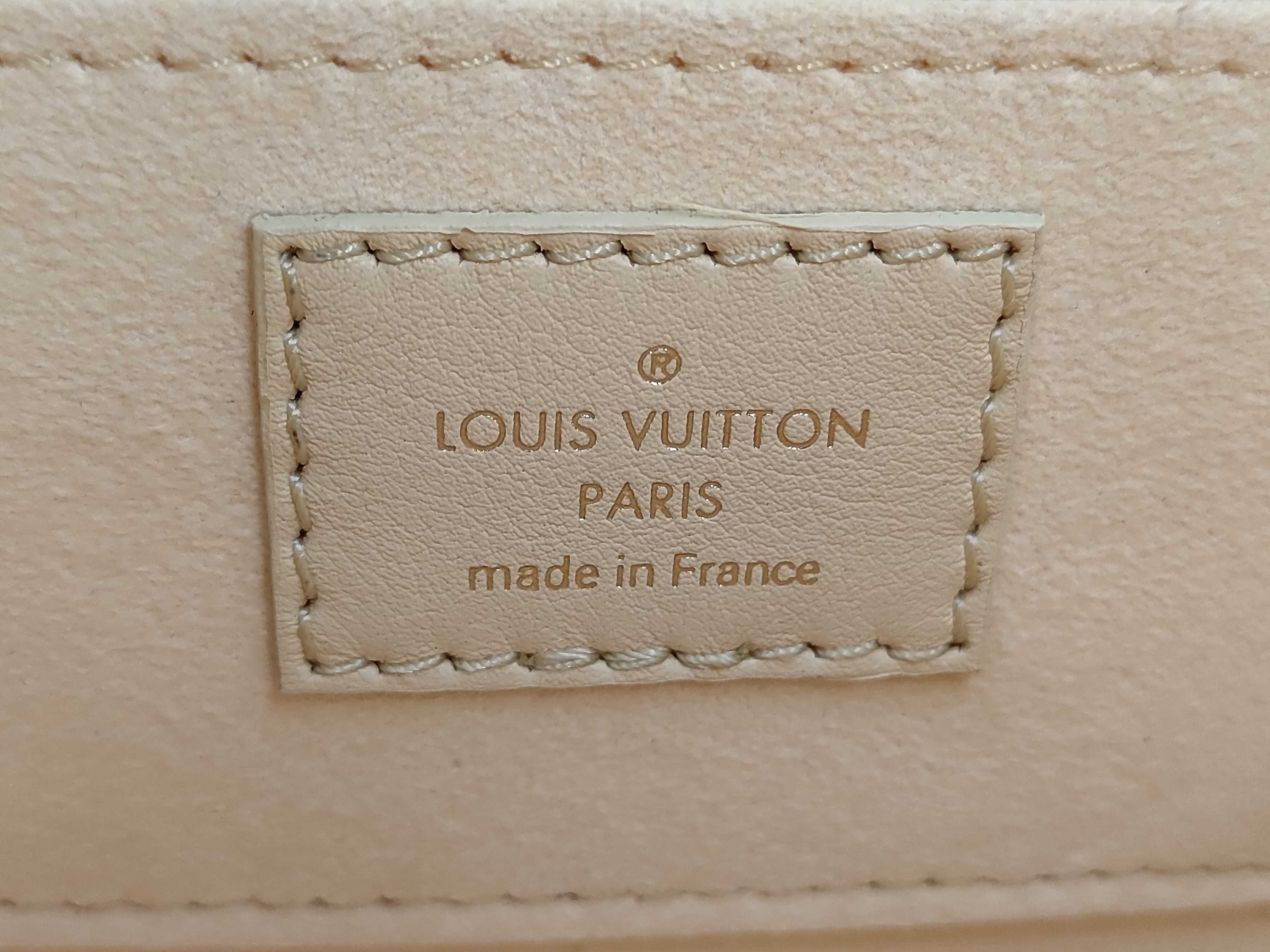 Monogram Louis Vuitton Dauphine 2-Way Shoulder Bag — view 10
