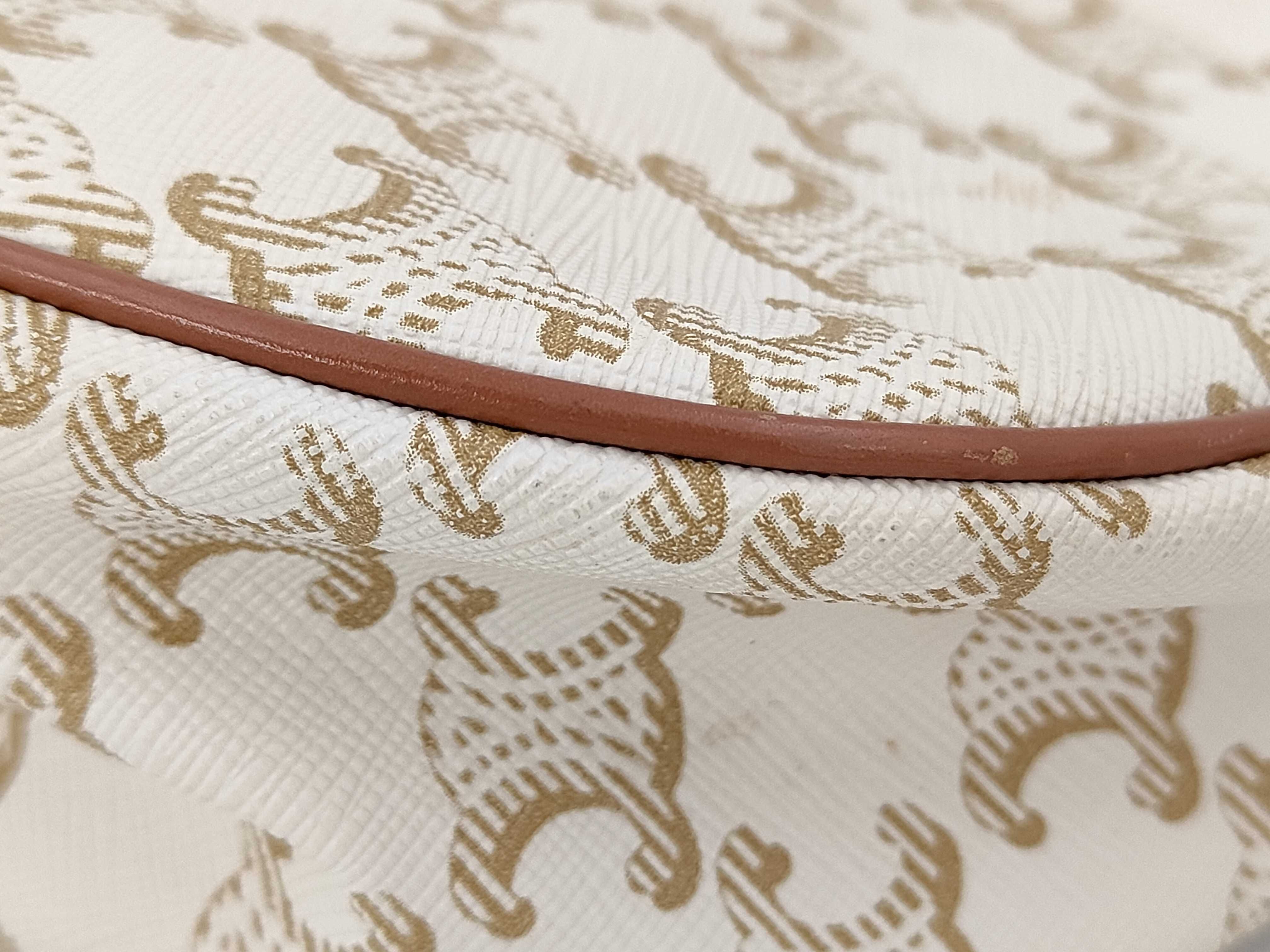 Triomphe Handbag — view 7