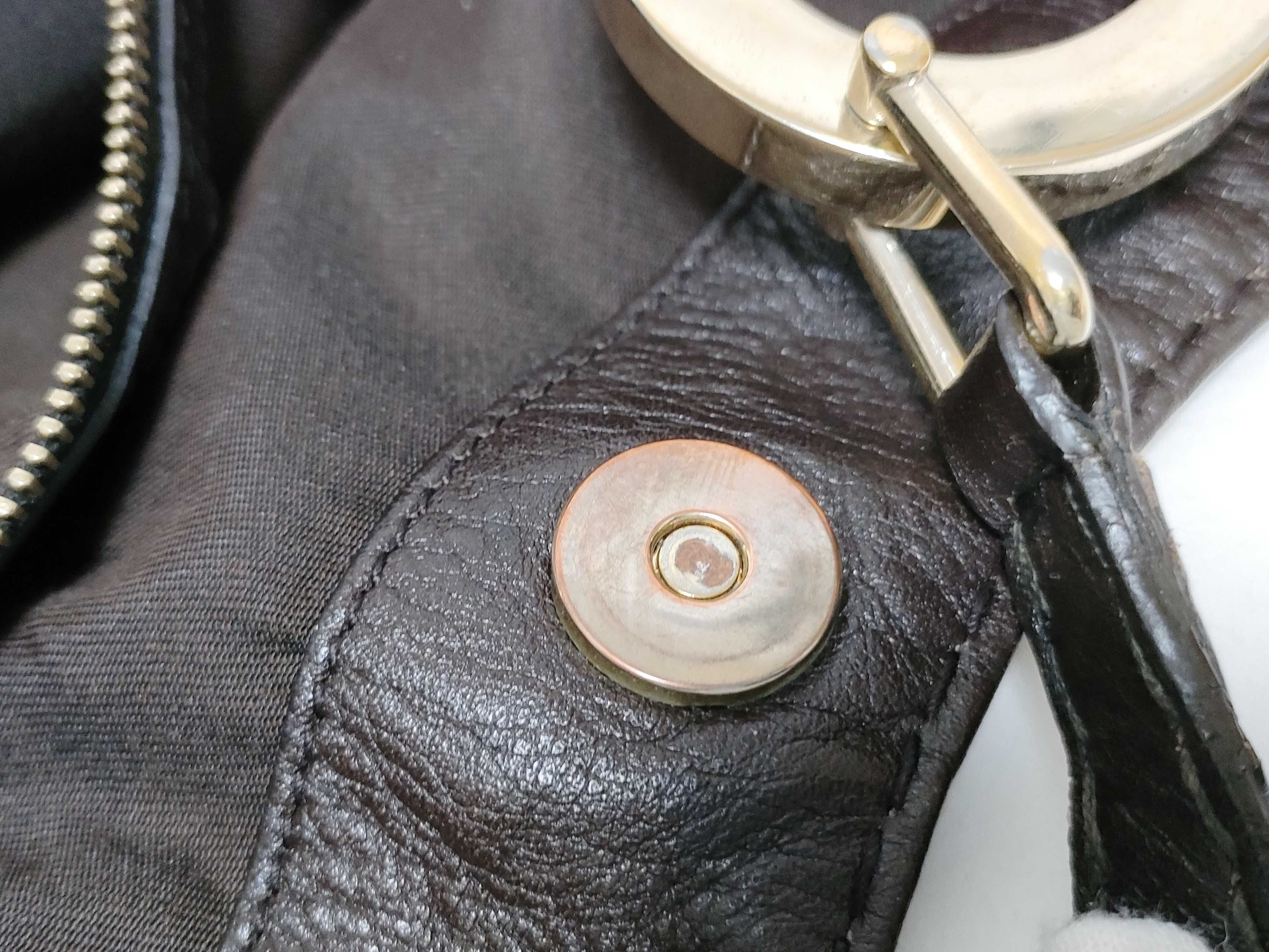 GG Canvas Shoulder Bag with Gold Hardware — view 12