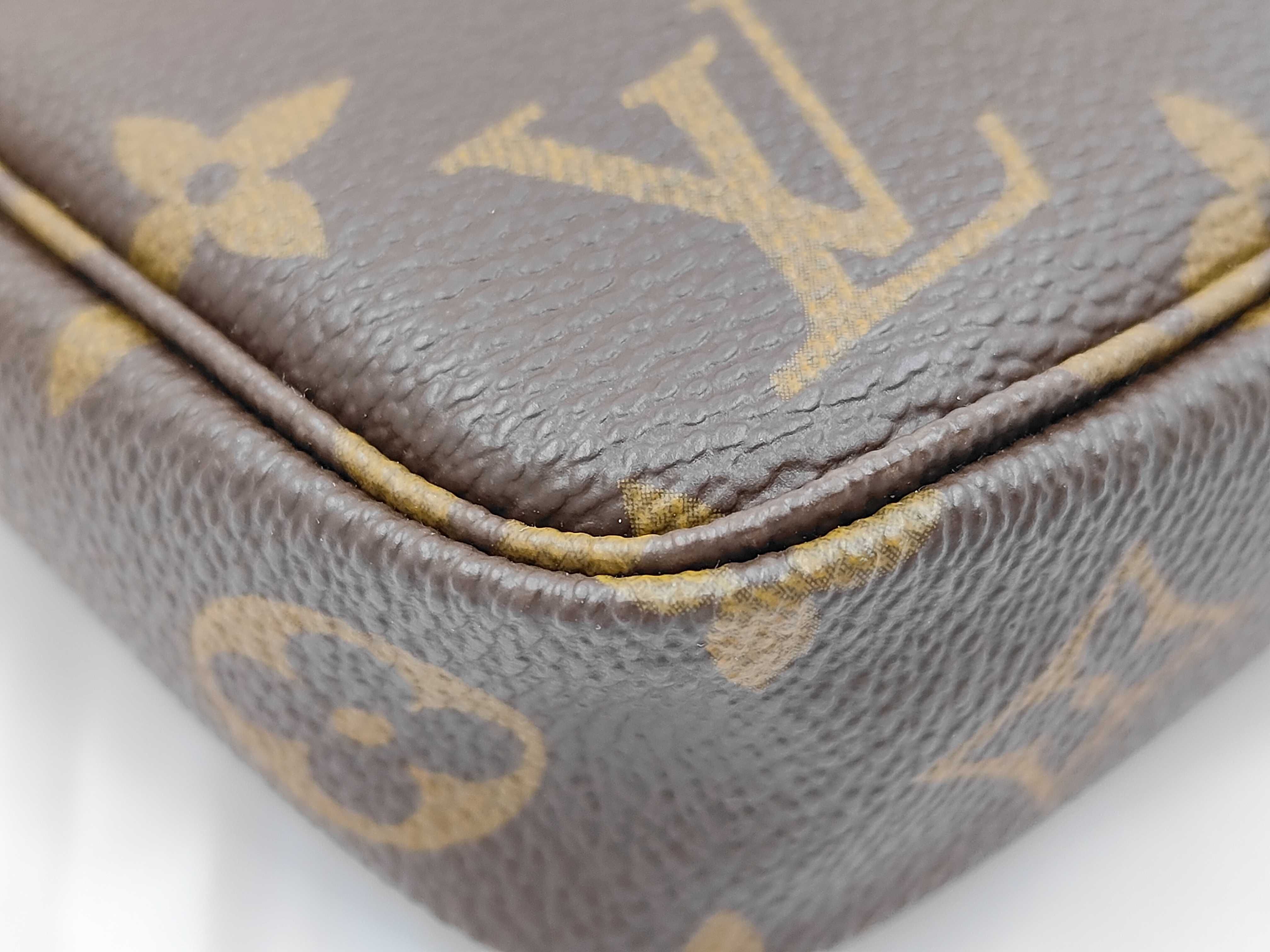 Monogram Accessoires Pouch — view 7