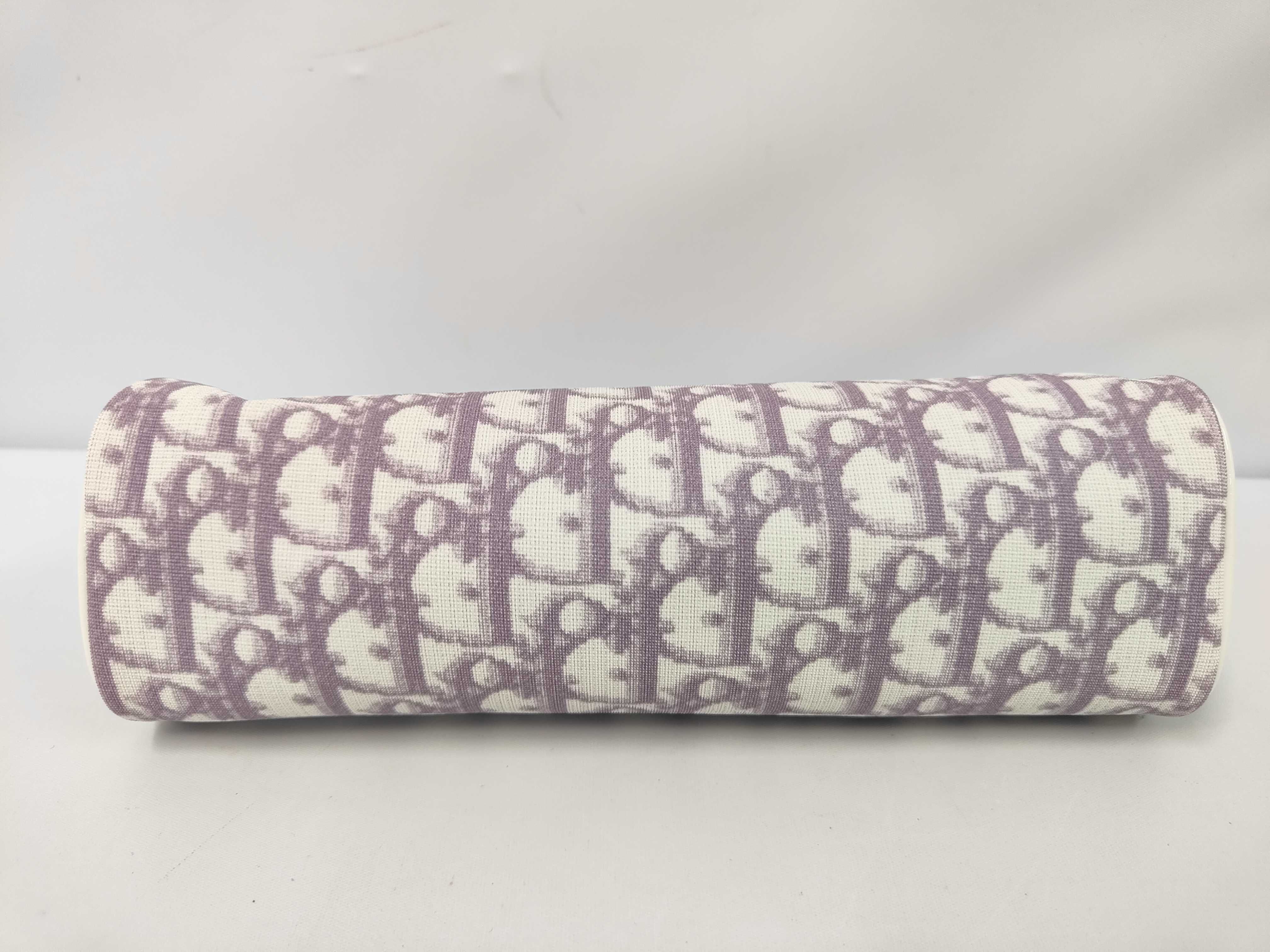 Trotter Pouch — view 3