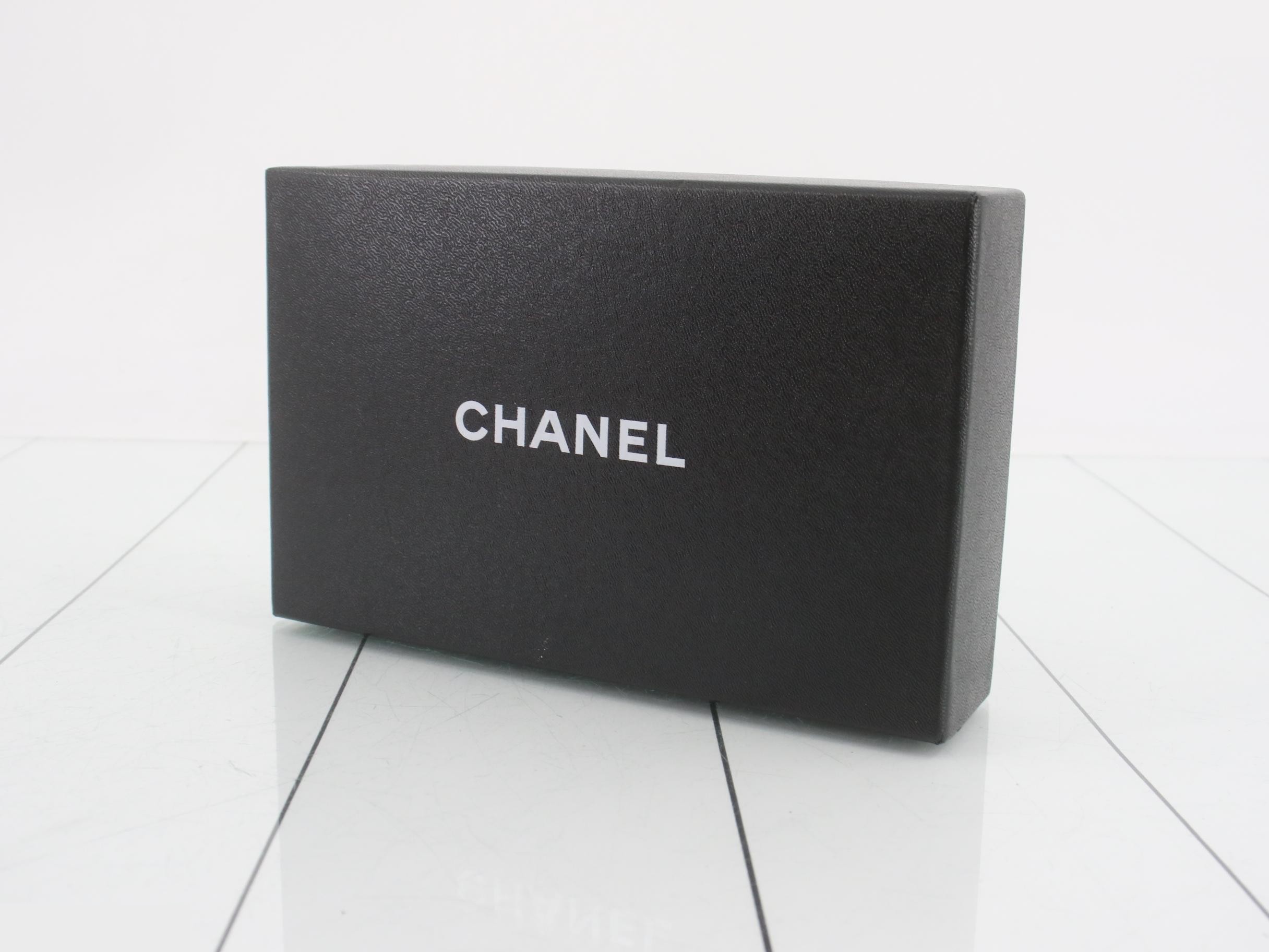 Caviar leather long wallet — view 5