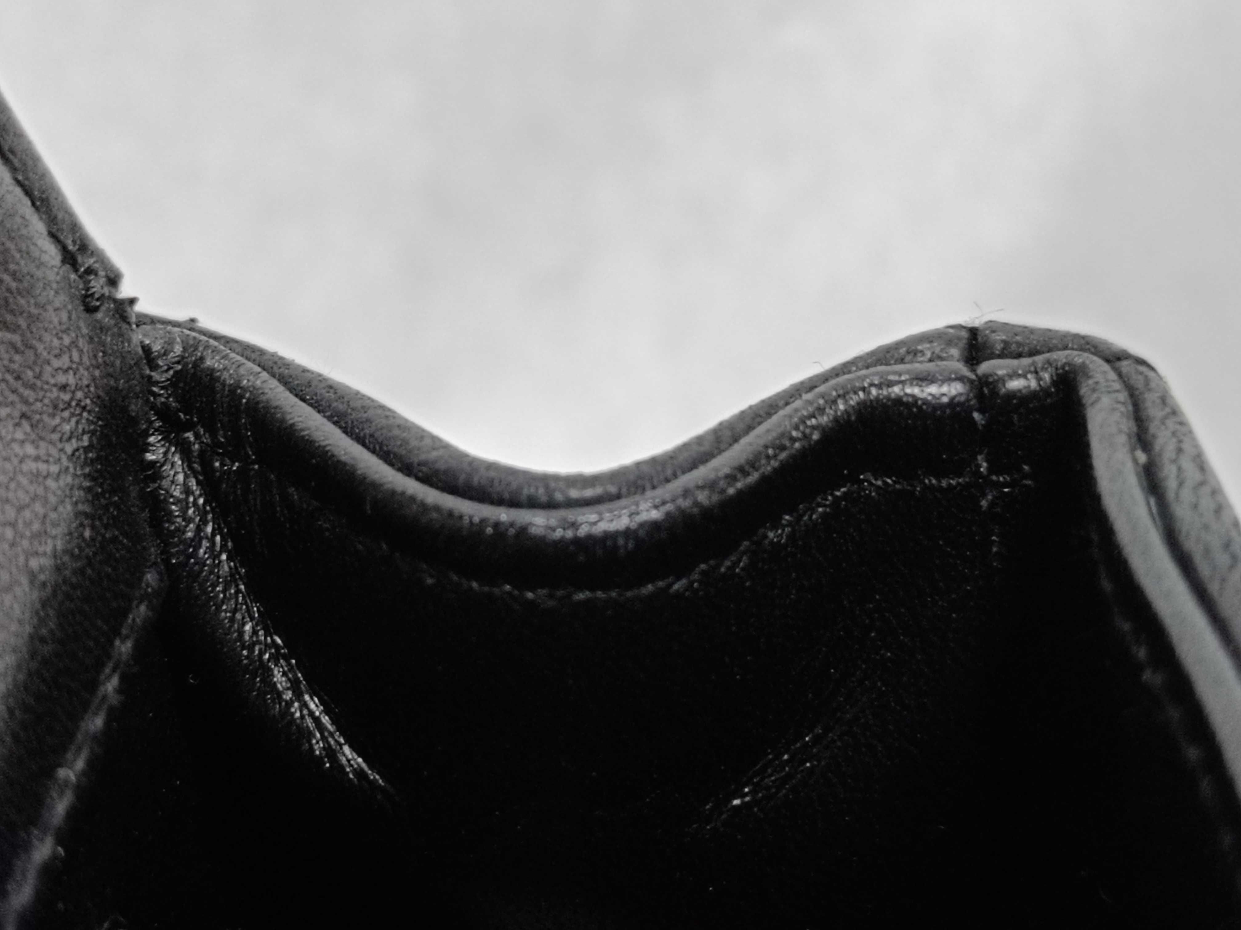 Lambskin Mini Matelassé Chain Black Shoulder Bag — view 8