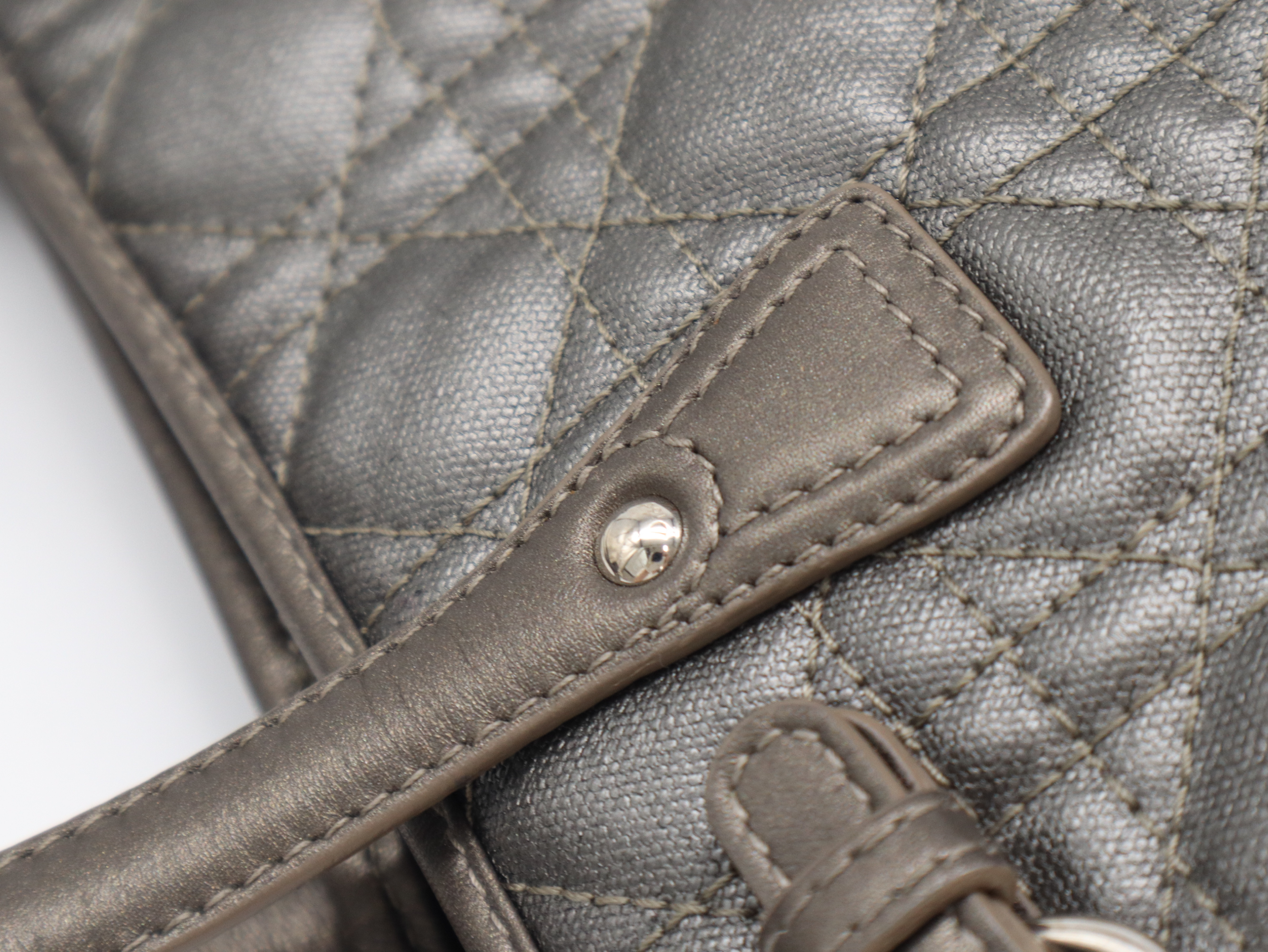 Cannage Panarea Leather Metallic Grey Tote Bag — view 8