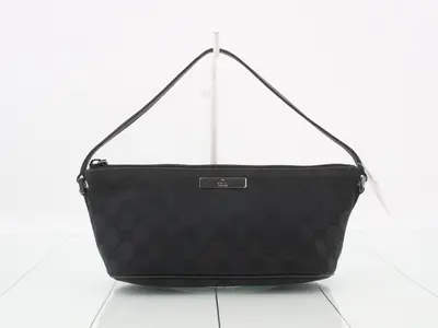 GG Canvas Accessoires Pouch