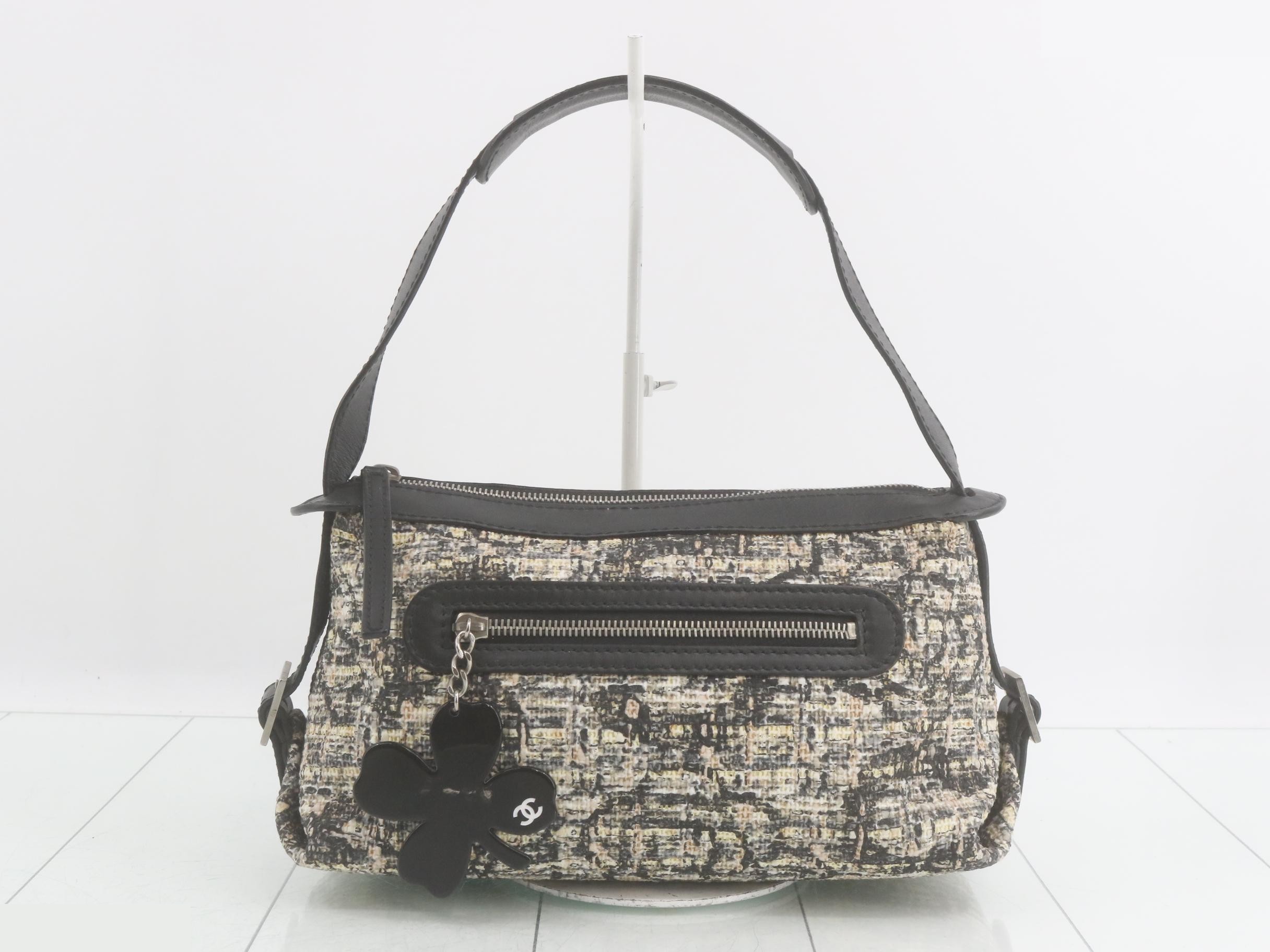 Tweed shoulder bag
