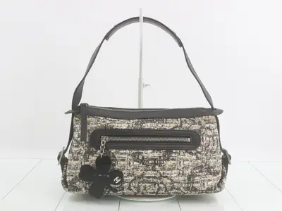 Tweed shoulder bag