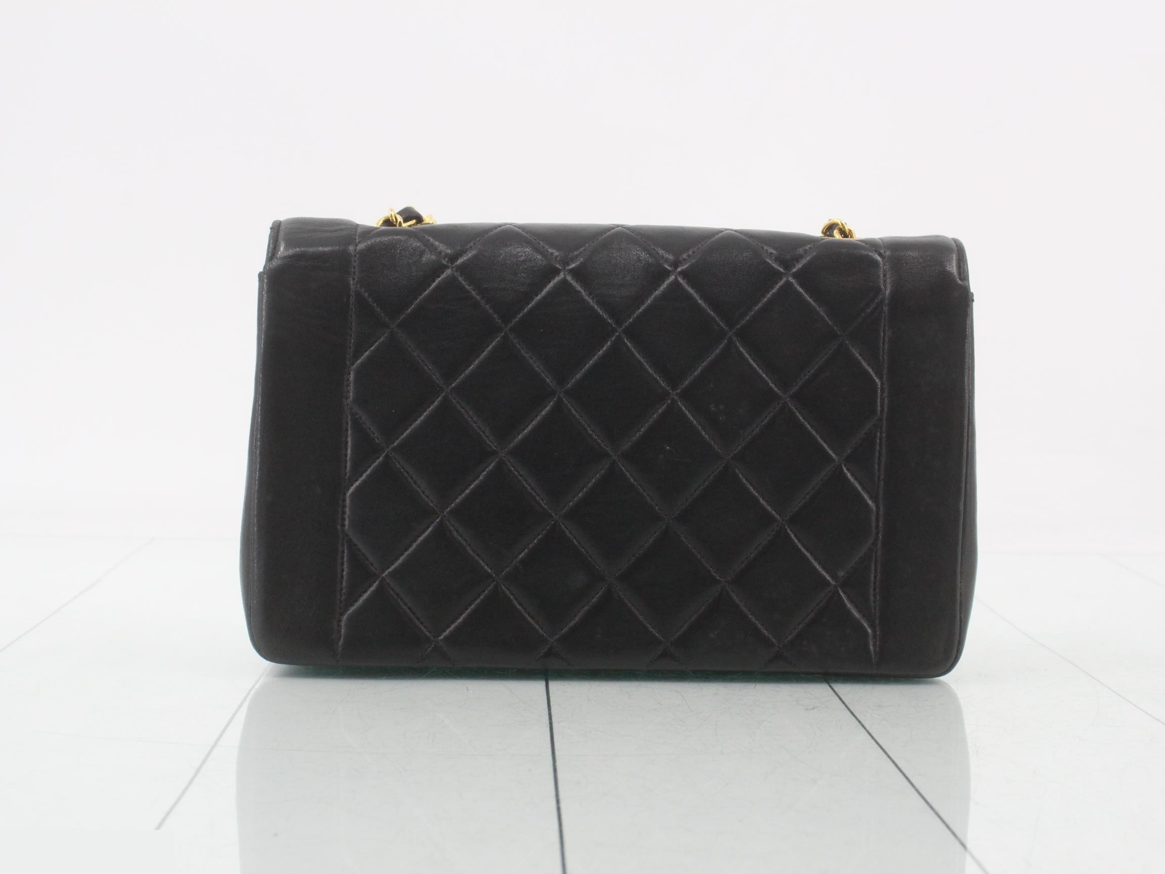 Diana 25 Lamb Chain Shoulder Bag — view 2