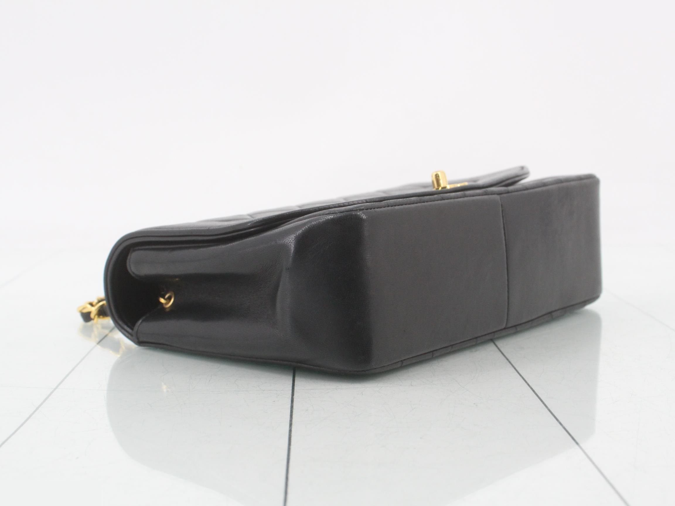Diana 25 Lamb Chain Shoulder Bag — view 5