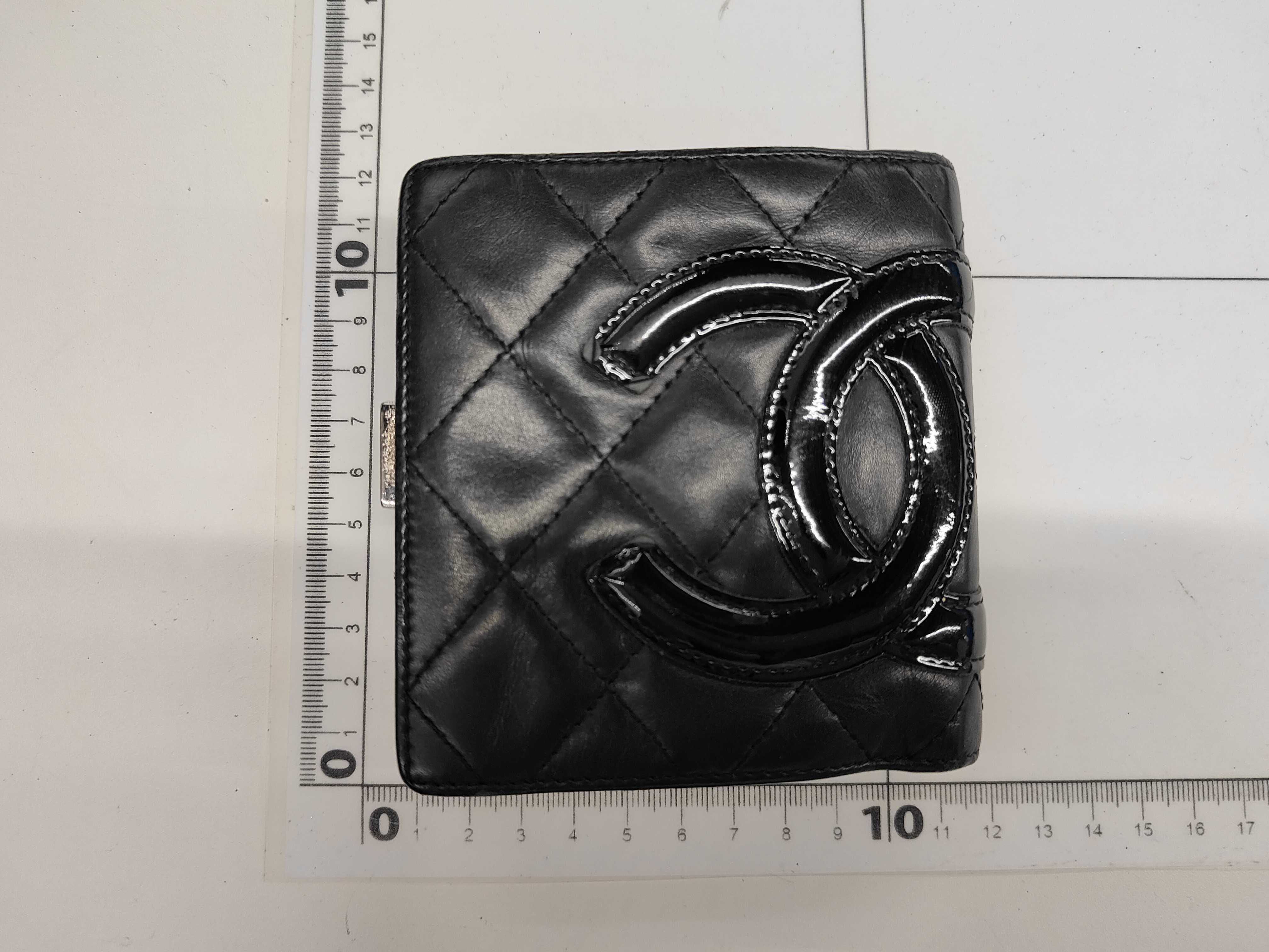 wallet, coin purse — view 2