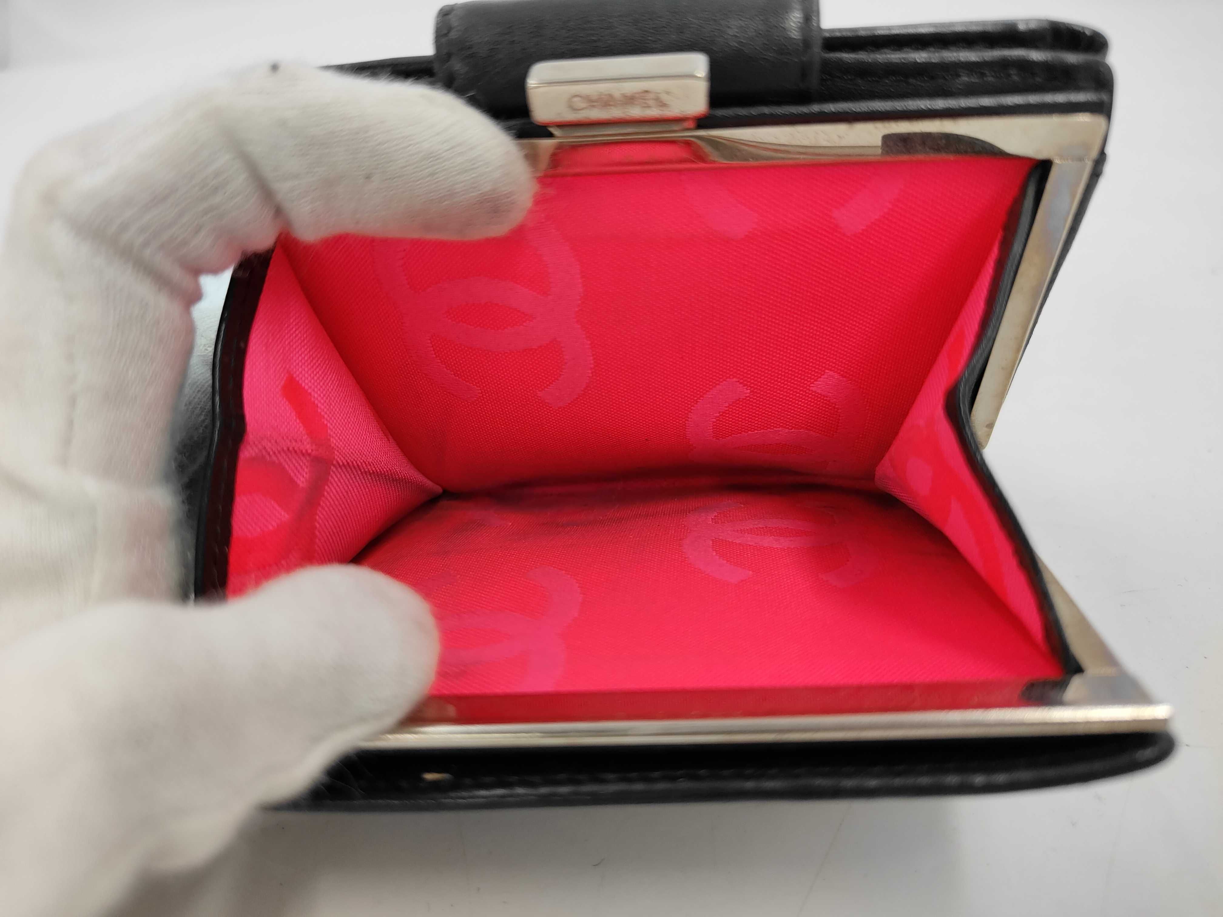 wallet, coin purse — view 5