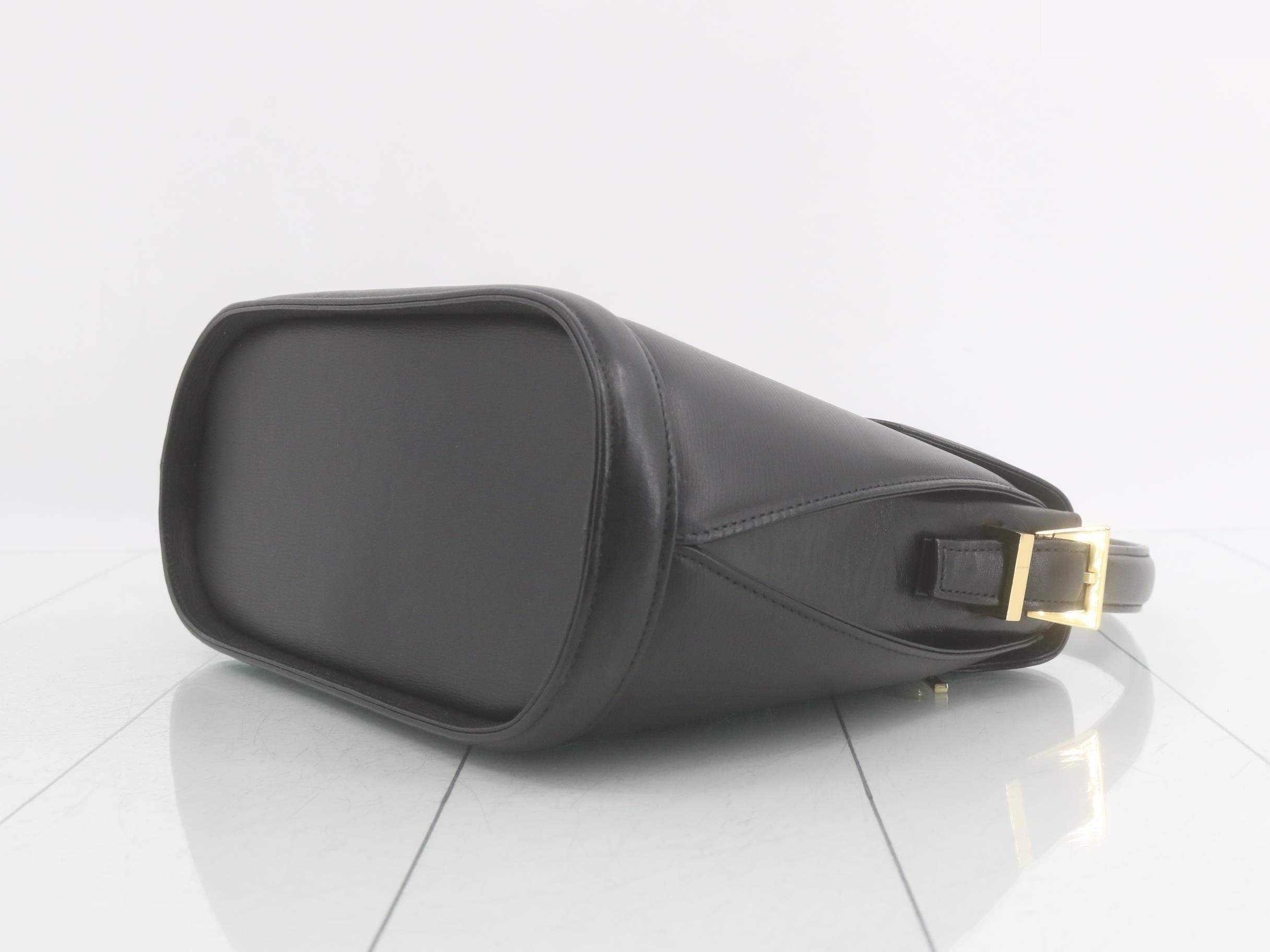Other lines: 2-way bag with long strap, leather, black, Garavani — view 6