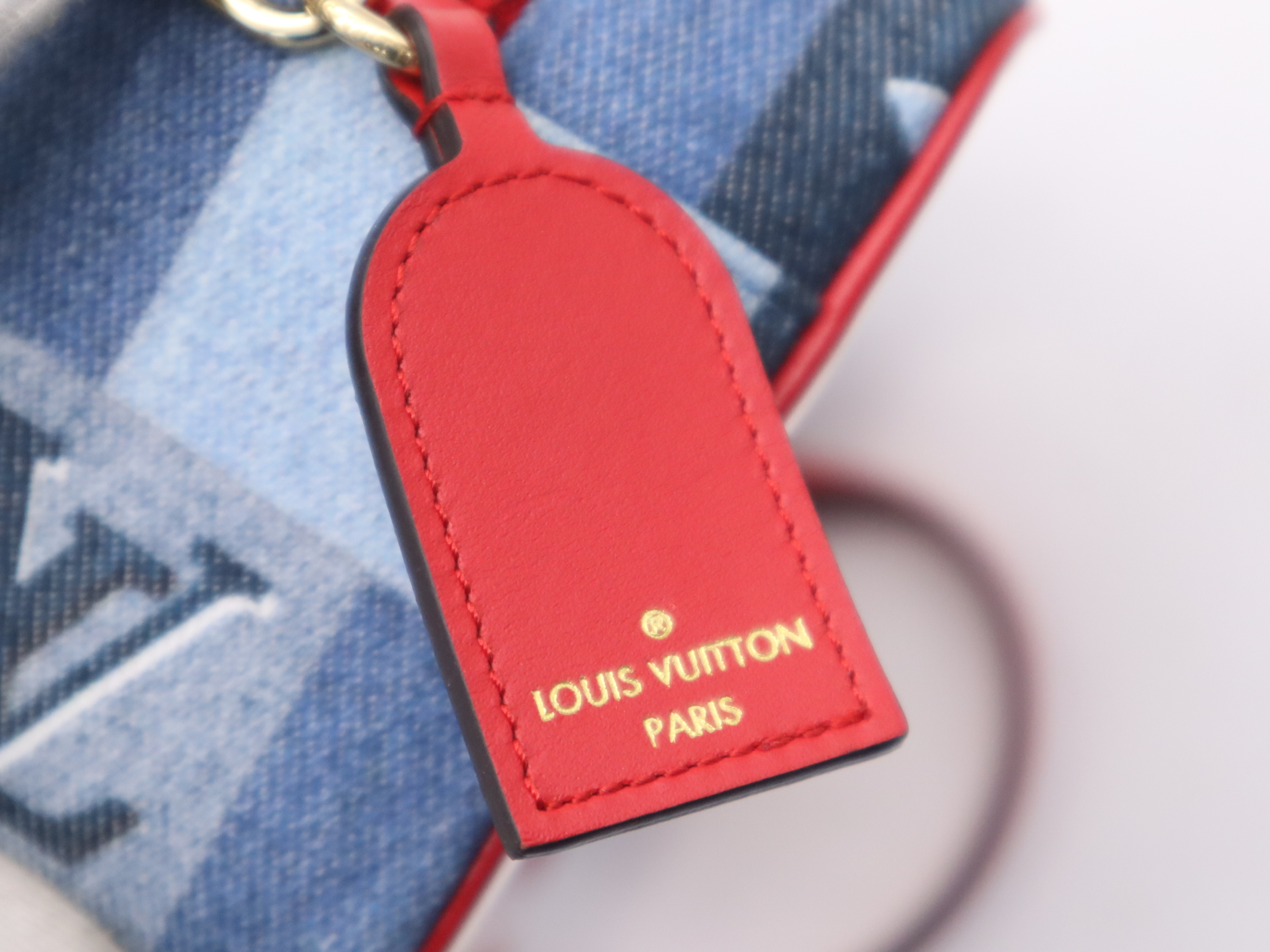 M68765 Denim Beach Pouch with Shoulder Strap, Shoulder Bag — view 10