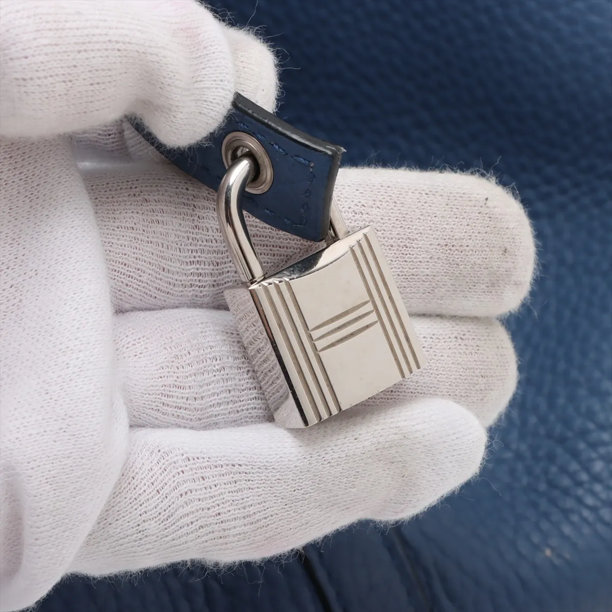 Picotan Lock 22 MM Taurillon Clemence Blue Agate Silver Hardware X:2016 — view 13